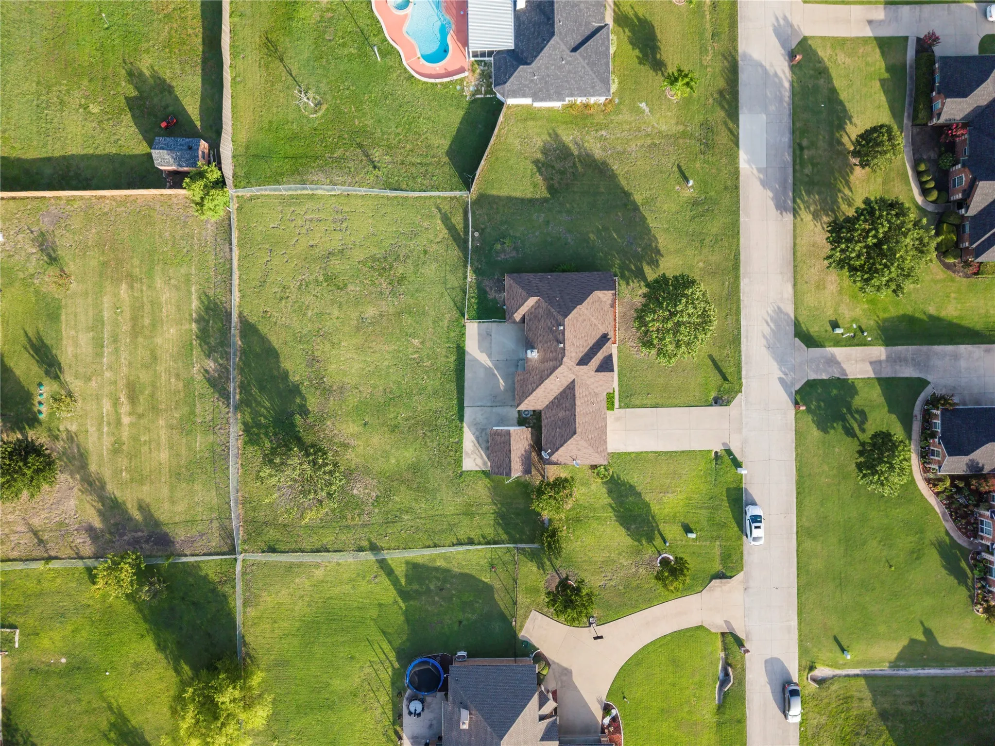 Single Family Residence For Sale in Rockwall County , 105 Dustin Drive, Fate, Texas 75189, 3 Bedroom, 2 Bathroom, 2 Garage spaces, 1,486 Sqft, built in 2001, mls#21337071, Real Estate Agent in Fate, Homes For Sale in Rockwall county, Homes For Sale in Fate, Realtor in Fate Texas, Real Estate Brokerage Independent Realty Texas, Luminita Cordes Realtor