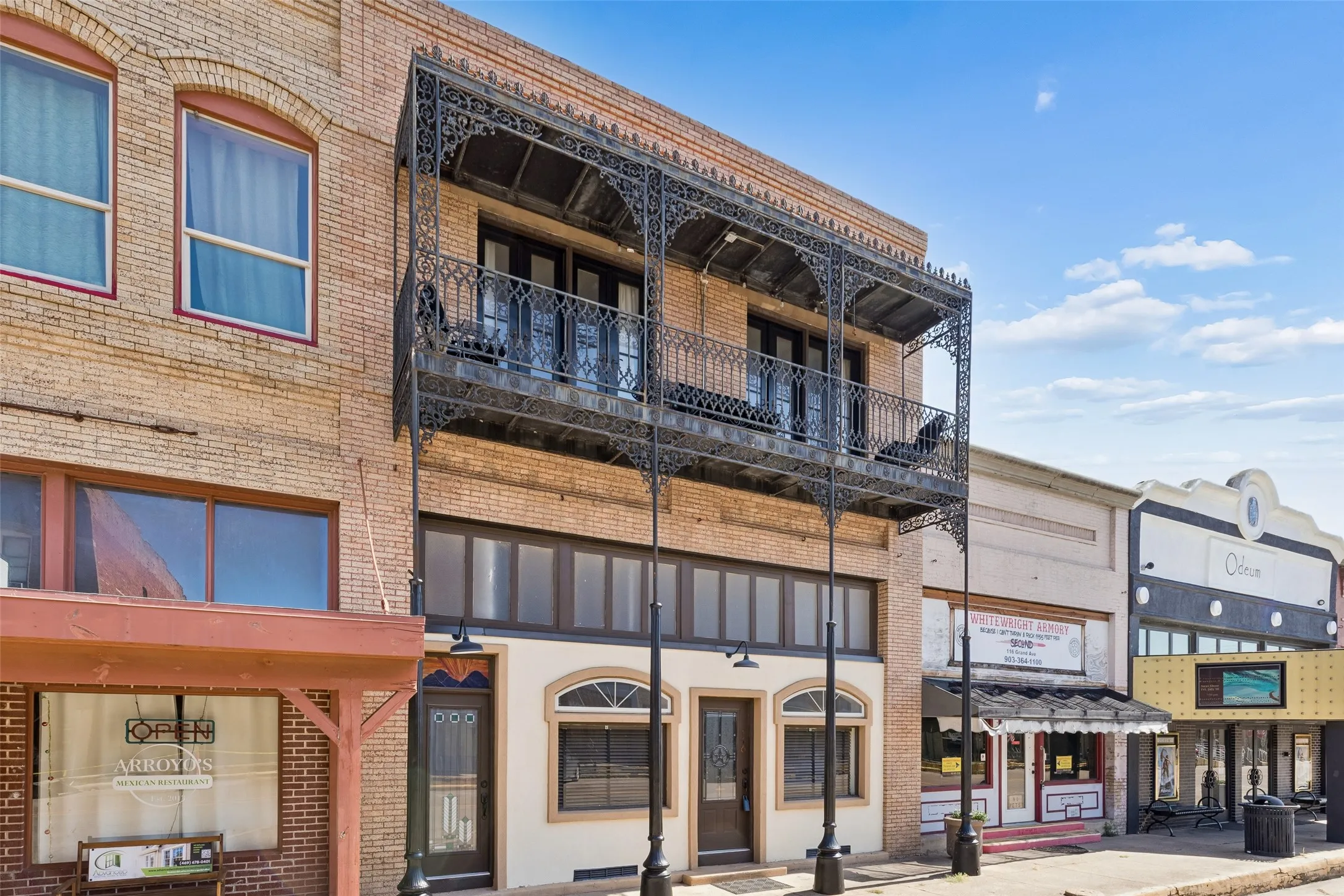 Single Family Residence For Sale in Grayson County , 118 W Grand Street 0, Whitewright, Texas 75491, 1 Bedroom, 2 Bathrooms, Garage spaces, 3,550 Sqft, built in 1908, Price $599,000, mls#21338070, Real Estate Agent in Whitewright, Homes For Sale in Grayson county, Homes For Sale in Whitewright, Realtor in Whitewright Texas, Real Estate Brokerage Independent Realty Texas, Luminita Cordes Realtor