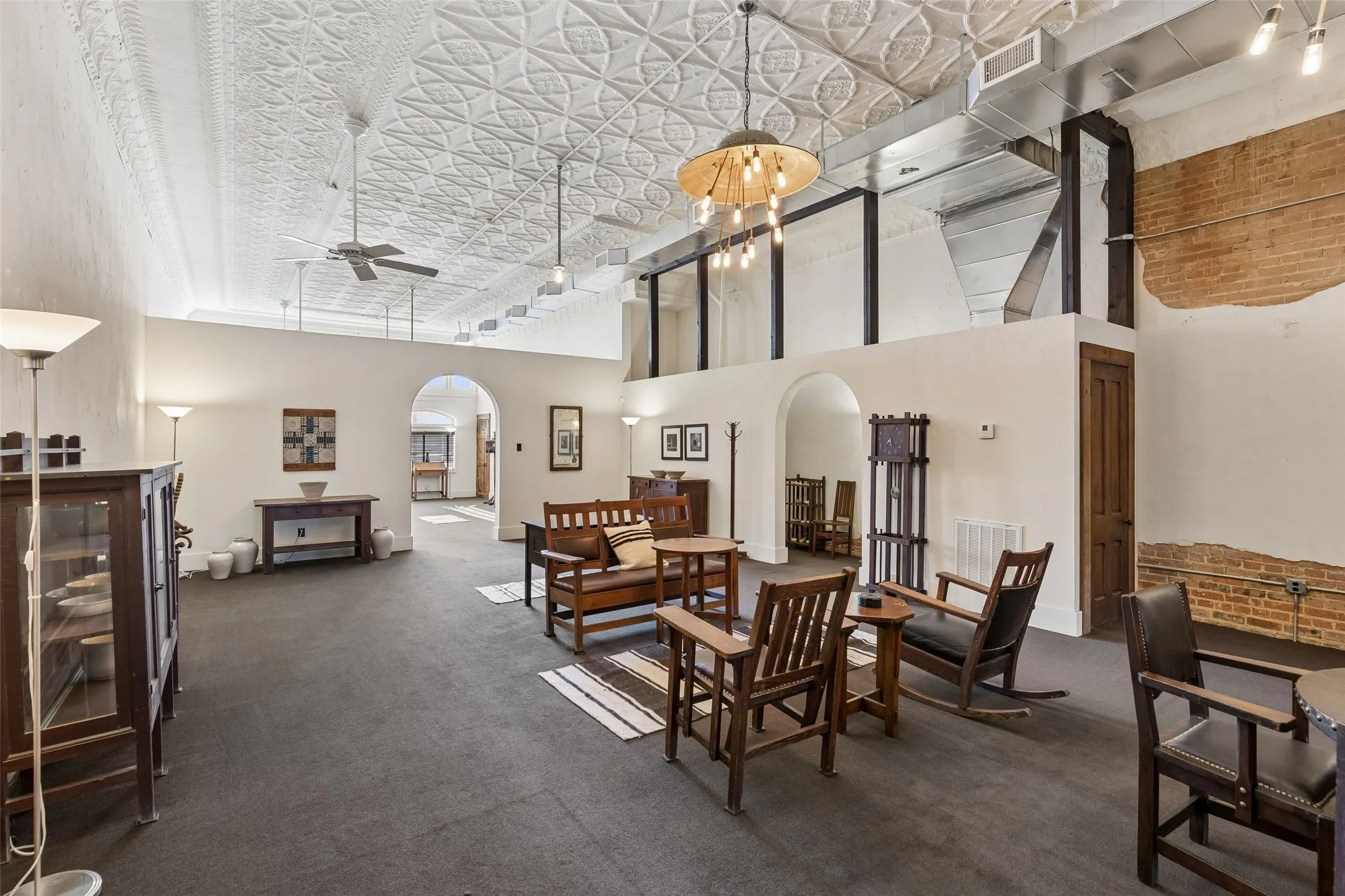 Single Family Residence For Sale in Grayson County , 118 W Grand Street 0, Whitewright, Texas 75491, 1 Bedroom, 2 Bathrooms, Garage spaces, 3,550 Sqft, built in 1908, Price $599,000, mls#21338070, Real Estate Agent in Whitewright, Homes For Sale in Grayson county, Homes For Sale in Whitewright, Realtor in Whitewright Texas, Real Estate Brokerage Independent Realty Texas, Luminita Cordes Realtor
