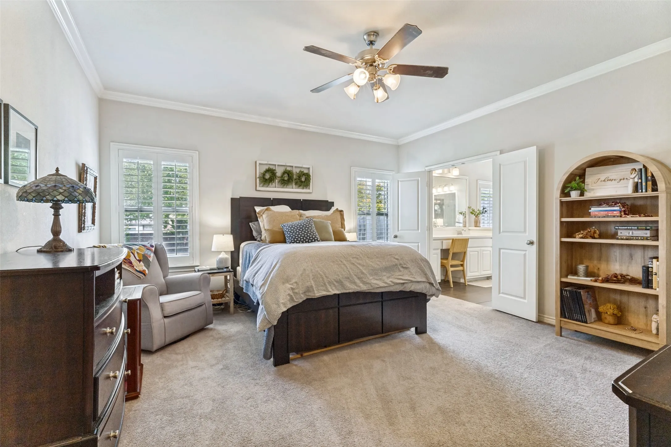 Single Family Residence For Sale in Parker County , 119 Blue Stem Lane, Aledo, Texas 76008, 4 Bedroom, 3 Bathroom, 2 Garage spaces, 2,902 Sqft, built in 2014, mls#21338071, Real Estate Agent in Aledo, Homes For Sale in Parker county, Homes For Sale in Aledo, Realtor in Aledo Texas, Real Estate Brokerage Independent Realty Texas, Luminita Cordes Realtor