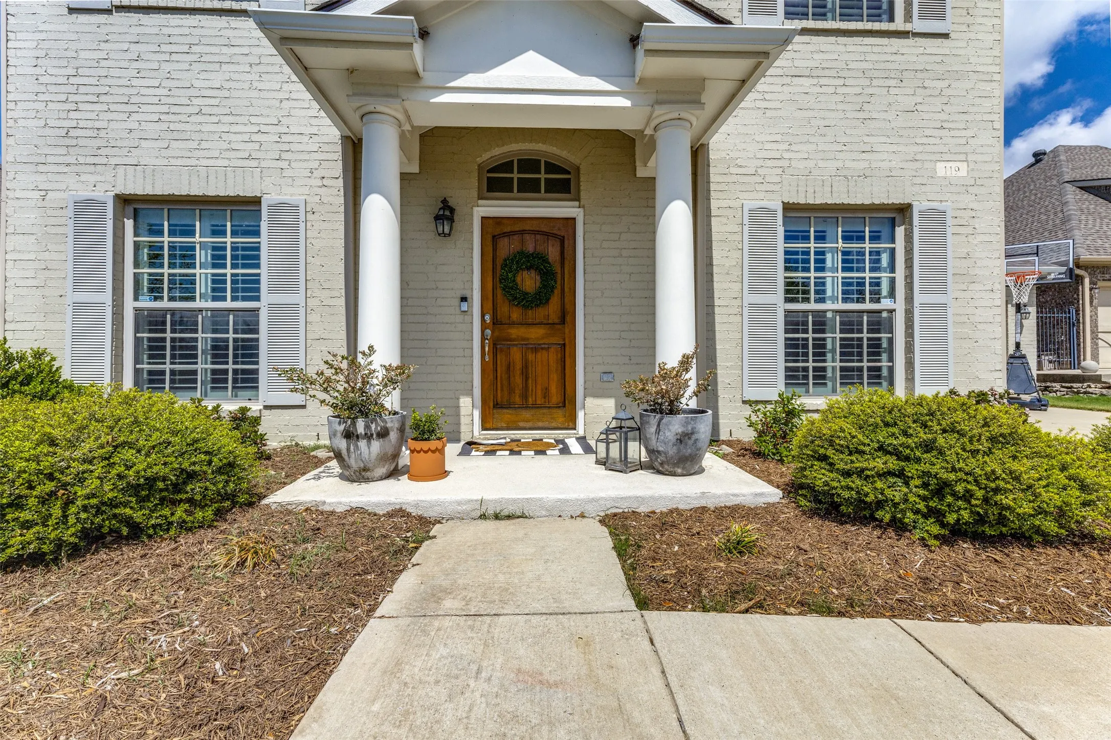 Single Family Residence For Sale in Parker County , 119 Blue Stem Lane, Aledo, Texas 76008, 4 Bedroom, 3 Bathroom, 2 Garage spaces, 2,902 Sqft, built in 2014, mls#21338071, Real Estate Agent in Aledo, Homes For Sale in Parker county, Homes For Sale in Aledo, Realtor in Aledo Texas, Real Estate Brokerage Independent Realty Texas, Luminita Cordes Realtor