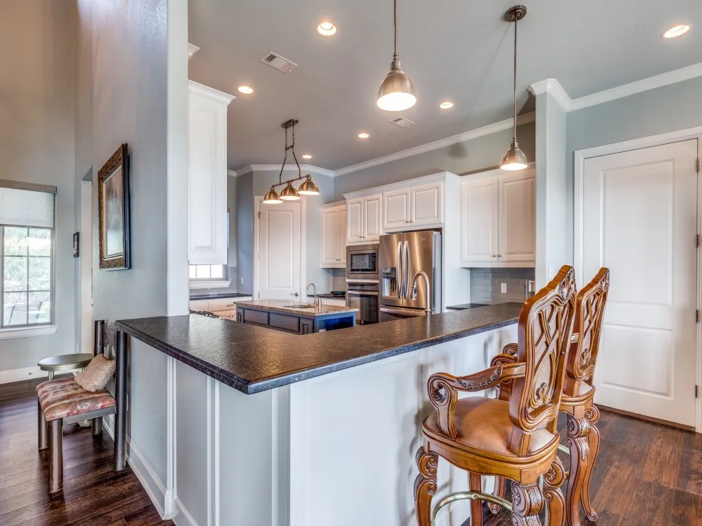Single Family Residence For Sale in Wise County , 165 Cote D Azur Drive, Chico, Texas 76431, 4 Bedrooms, 5 Bathrooms, 4 Garage spaces, 3,178 Sqft, built in 2017, Price $1,290,000, mls#21336380, Real Estate Agent in Chico, Homes For Sale in Wise county, Homes For Sale in Chico, Realtor in Chico Texas, Real Estate Brokerage Independent Realty Texas, Luminita Cordes Realtor