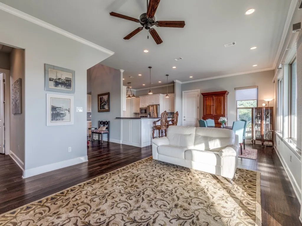 Single Family Residence For Sale in Wise County , 165 Cote D Azur Drive, Chico, Texas 76431, 4 Bedrooms, 5 Bathrooms, 4 Garage spaces, 3,178 Sqft, built in 2017, Price $1,290,000, mls#21336380, Real Estate Agent in Chico, Homes For Sale in Wise county, Homes For Sale in Chico, Realtor in Chico Texas, Real Estate Brokerage Independent Realty Texas, Luminita Cordes Realtor