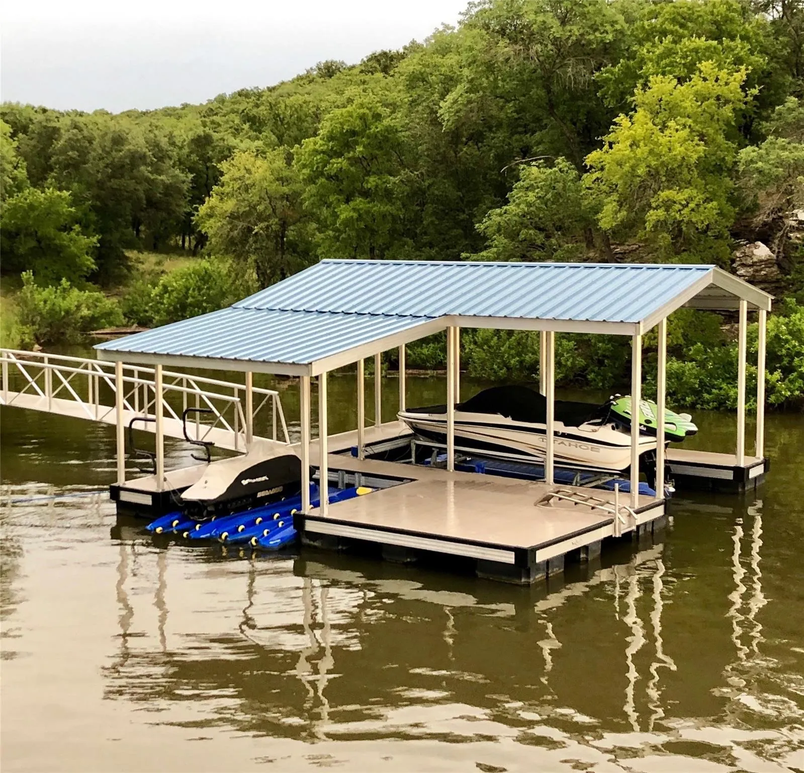 Dock with boat lift & 2 jet ski slips.