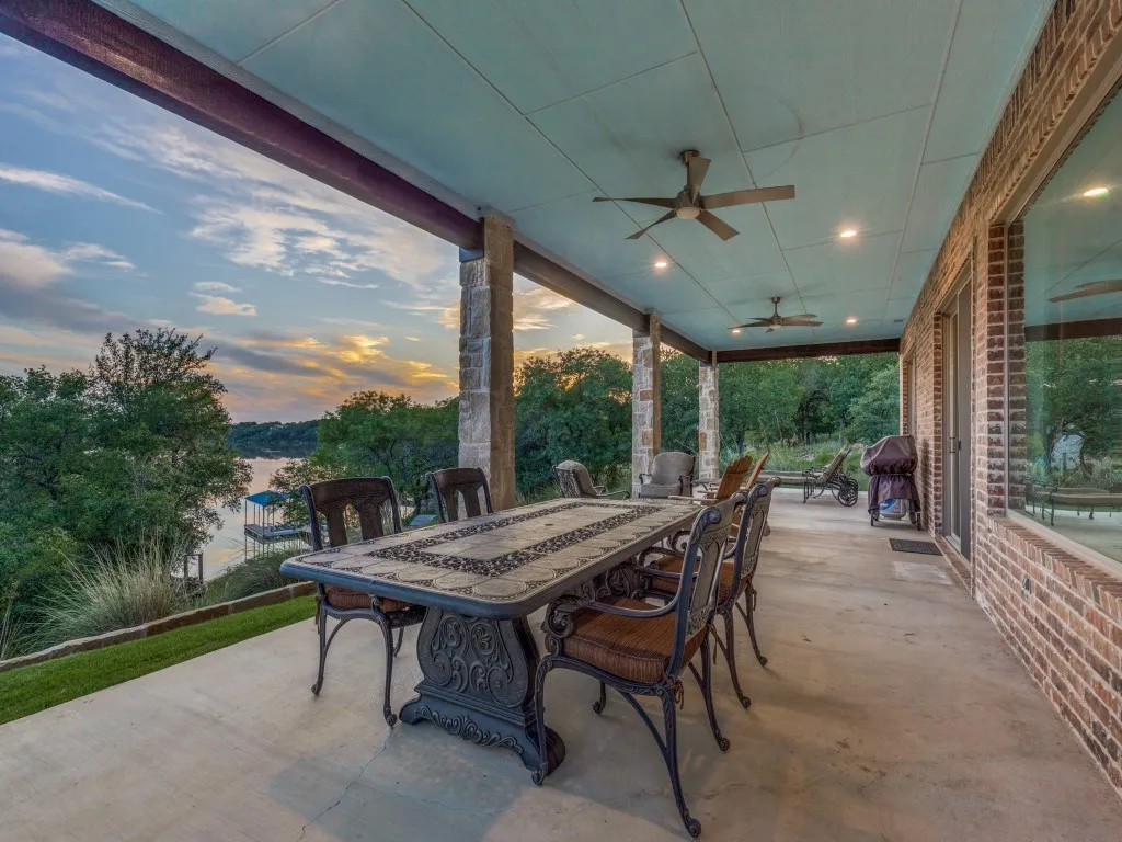 Single Family Residence For Sale in Wise County , 165 Cote D Azur Drive, Chico, Texas 76431, 4 Bedrooms, 5 Bathrooms, 4 Garage spaces, 3,178 Sqft, built in 2017, Price $1,290,000, mls#21336380, Real Estate Agent in Chico, Homes For Sale in Wise county, Homes For Sale in Chico, Realtor in Chico Texas, Real Estate Brokerage Independent Realty Texas, Luminita Cordes Realtor