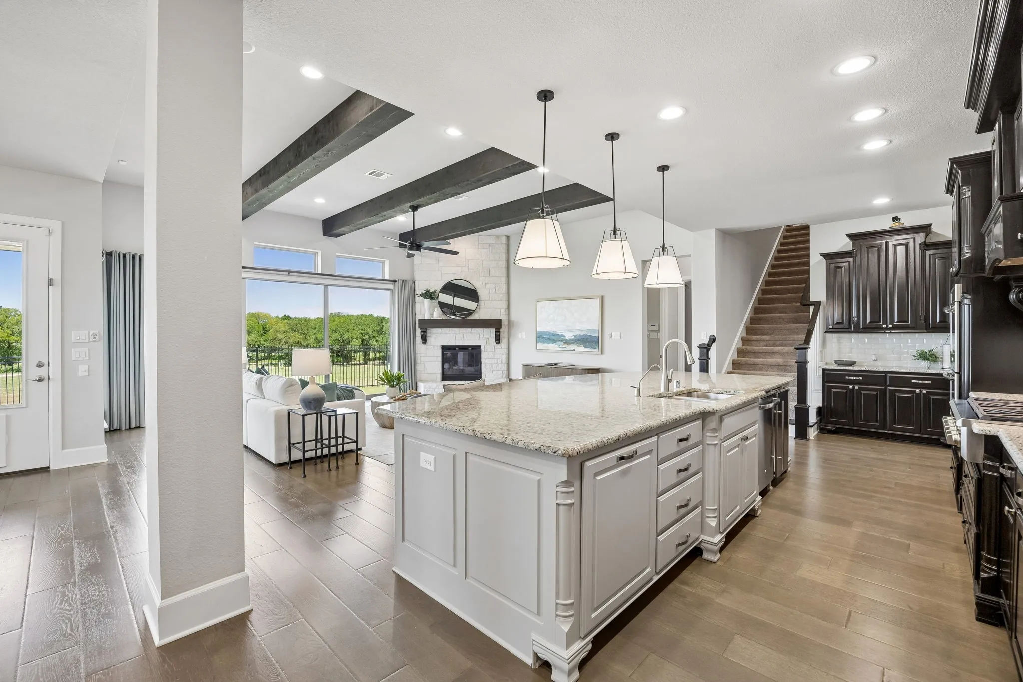 Single Family Residence For Sale in Denton County , 4550 Honeyvine Lane, Prosper, Texas 75078, 4 Bedroom, 5 Bathroom, 3 Garage spaces, 5,164 Sqft, built in 2015, mls#21331532, Real Estate Agent in Prosper, Homes For Sale in Denton county, Homes For Sale in Prosper, Realtor in Prosper Texas, Real Estate Brokerage Independent Realty Texas, Luminita Cordes Realtor
