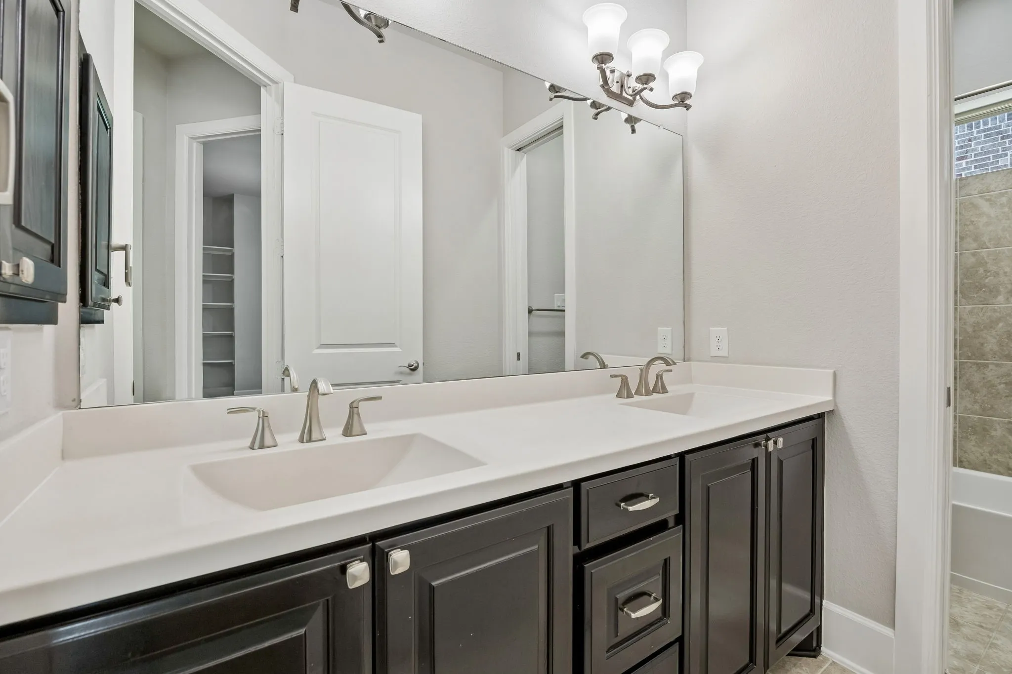 Single Family Residence For Sale in Denton County , 4550 Honeyvine Lane, Prosper, Texas 75078, 4 Bedroom, 5 Bathroom, 3 Garage spaces, 5,164 Sqft, built in 2015, mls#21331532, Real Estate Agent in Prosper, Homes For Sale in Denton county, Homes For Sale in Prosper, Realtor in Prosper Texas, Real Estate Brokerage Independent Realty Texas, Luminita Cordes Realtor
