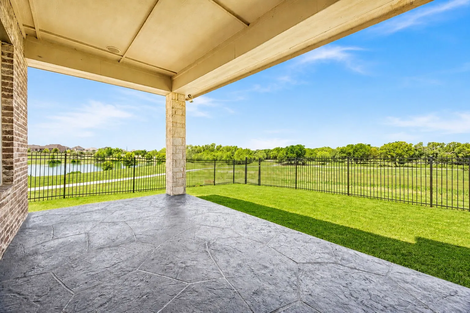 Single Family Residence For Sale in Denton County , 4550 Honeyvine Lane, Prosper, Texas 75078, 4 Bedroom, 5 Bathroom, 3 Garage spaces, 5,164 Sqft, built in 2015, mls#21331532, Real Estate Agent in Prosper, Homes For Sale in Denton county, Homes For Sale in Prosper, Realtor in Prosper Texas, Real Estate Brokerage Independent Realty Texas, Luminita Cordes Realtor