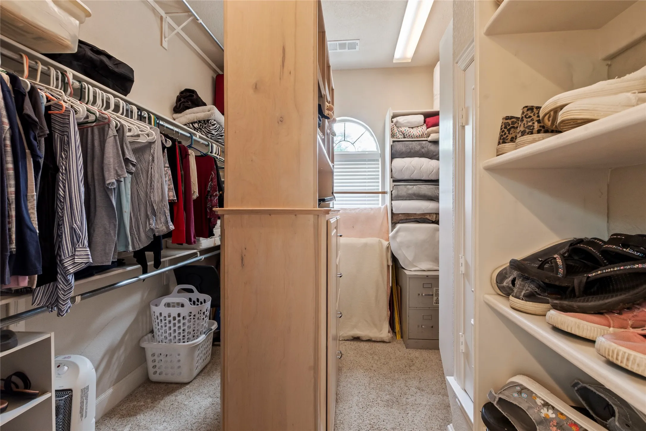 Primary Ensuite closet