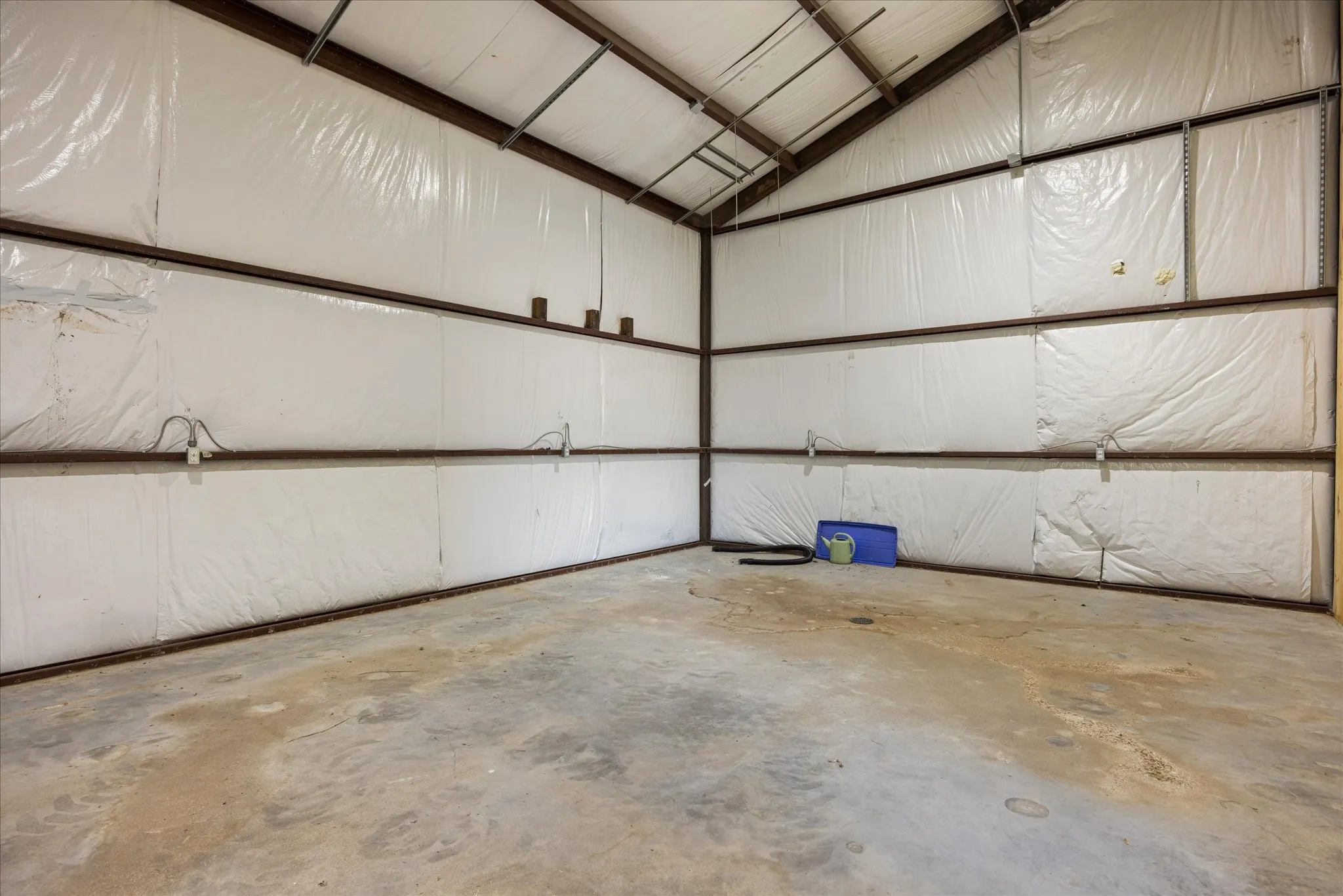 Office For Sale in Erath County , 1050 S Graham Street, Stephenville, Texas 76401, 0, 0, Garage spaces, 6,500 Sqft, built in 2004, Price $1,300,000, mls#21337866, Real Estate Agent in Stephenville, Homes For Sale in Erath county, Homes For Sale in Stephenville, Realtor in Stephenville Texas, Real Estate Brokerage Independent Realty Texas, Luminita Cordes Realtor