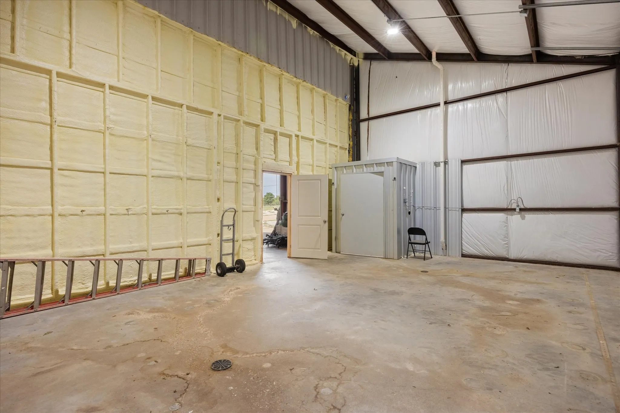 Office For Sale in Erath County , 1050 S Graham Street, Stephenville, Texas 76401, 0, 0, Garage spaces, 6,500 Sqft, built in 2004, Price $1,300,000, mls#21337866, Real Estate Agent in Stephenville, Homes For Sale in Erath county, Homes For Sale in Stephenville, Realtor in Stephenville Texas, Real Estate Brokerage Independent Realty Texas, Luminita Cordes Realtor