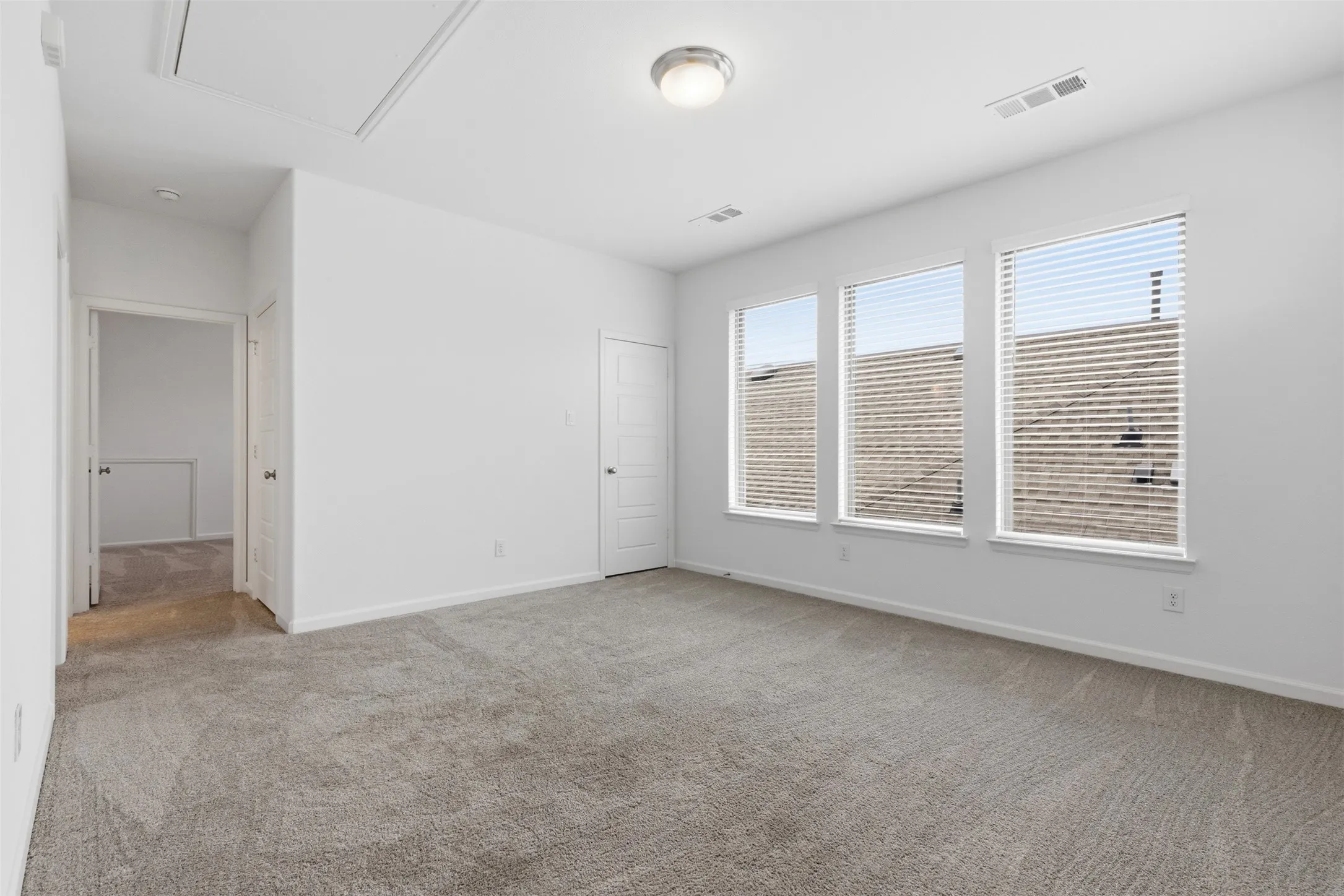 Single Family Residence For Rent in Denton County , 9344 Buckeye Bend, Little Elm, Texas 75068, 4 Bedroom, 3 Bathroom, 2 Garage spaces, 2,500 Sqft, built in 2024, mls#21337985, Real Estate Agent in Little Elm, Homes For Rent in Denton county, Homes For Rent in Little Elm, Realtor in Little Elm Texas, Real Estate Brokerage Independent Realty Texas, Luminita Cordes Realtor