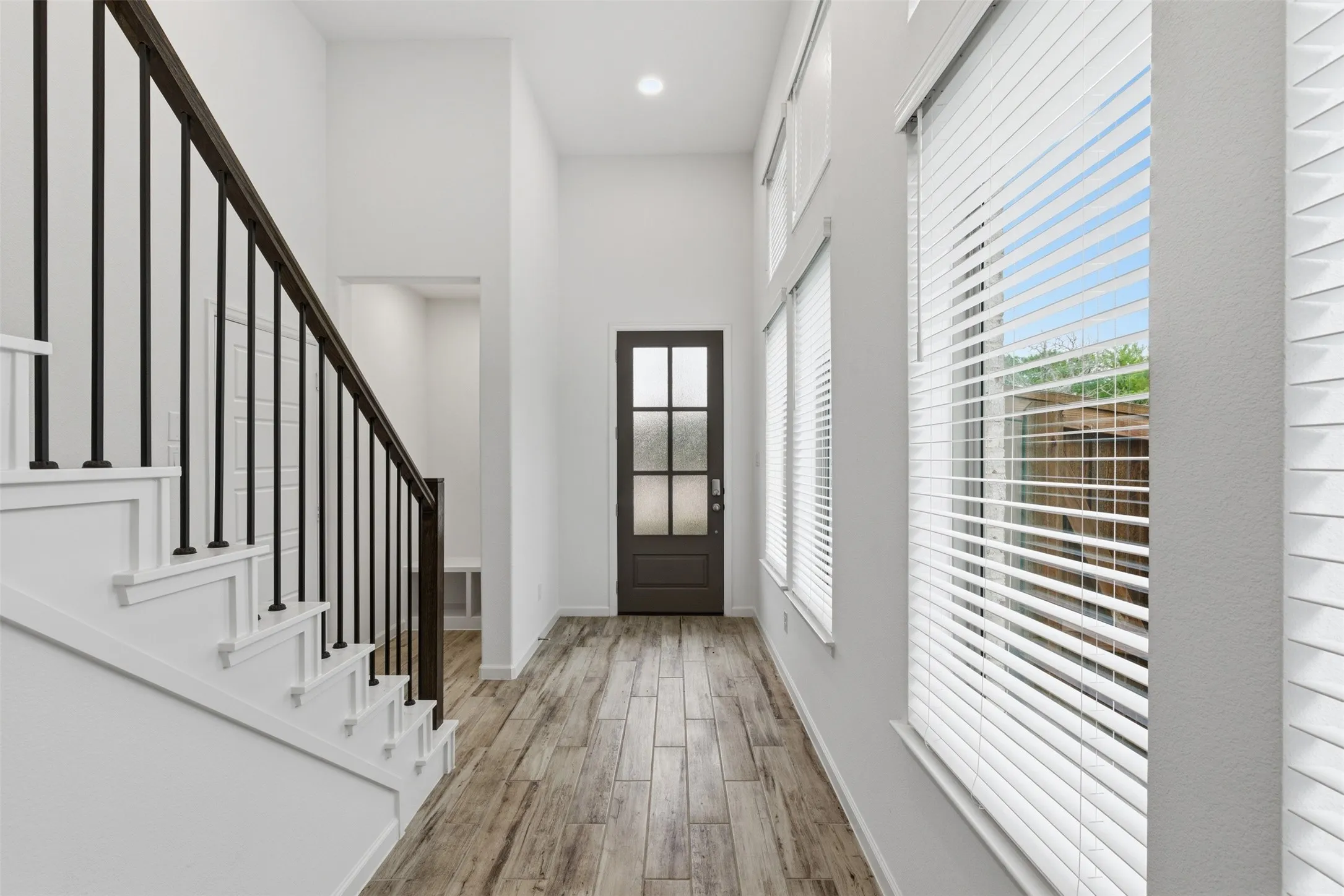 Single Family Residence For Rent in Denton County , 9344 Buckeye Bend, Little Elm, Texas 75068, 4 Bedroom, 3 Bathroom, 2 Garage spaces, 2,500 Sqft, built in 2024, mls#21337985, Real Estate Agent in Little Elm, Homes For Rent in Denton county, Homes For Rent in Little Elm, Realtor in Little Elm Texas, Real Estate Brokerage Independent Realty Texas, Luminita Cordes Realtor