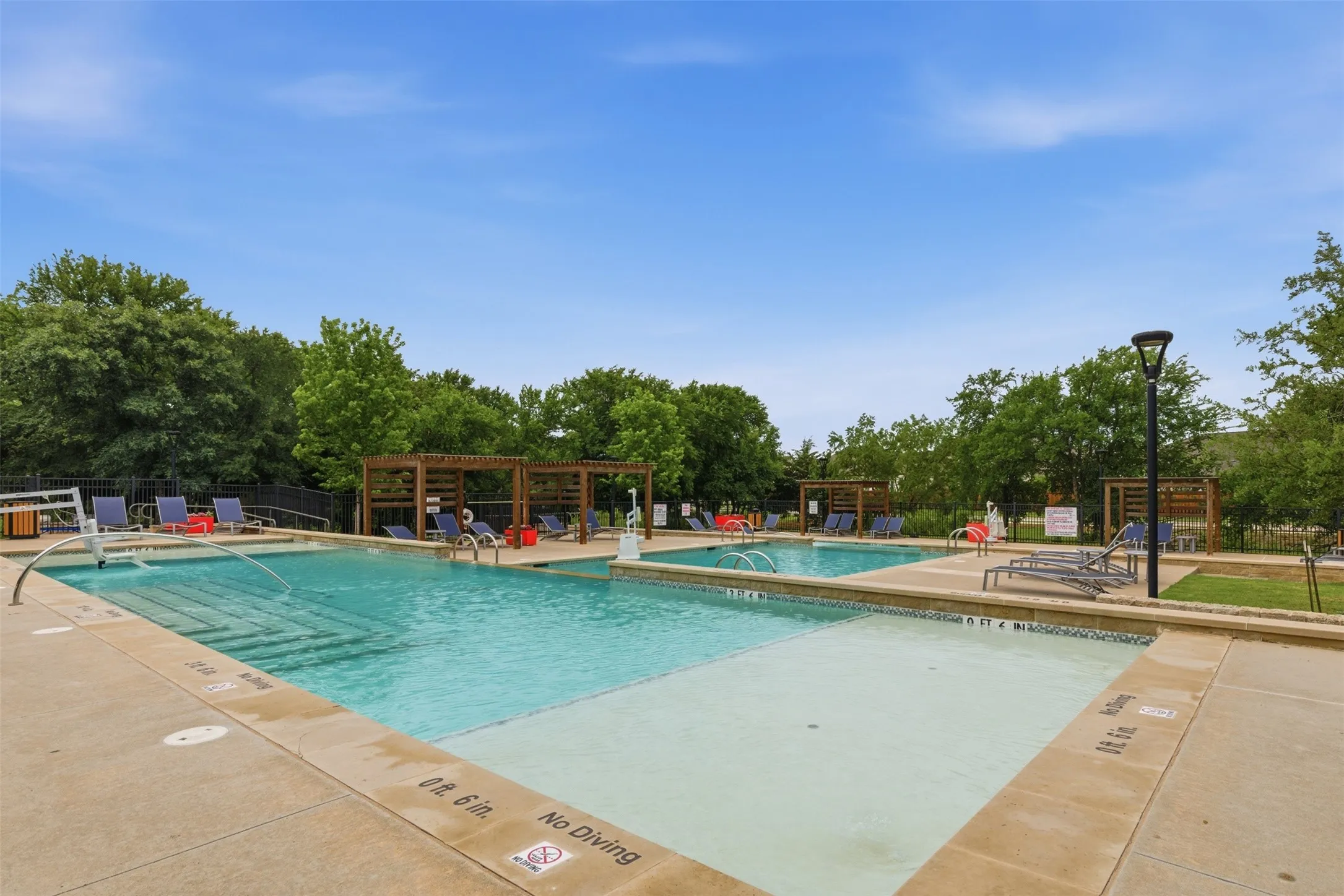 Single Family Residence For Rent in Denton County , 9344 Buckeye Bend, Little Elm, Texas 75068, 4 Bedroom, 3 Bathroom, 2 Garage spaces, 2,500 Sqft, built in 2024, mls#21337985, Real Estate Agent in Little Elm, Homes For Rent in Denton county, Homes For Rent in Little Elm, Realtor in Little Elm Texas, Real Estate Brokerage Independent Realty Texas, Luminita Cordes Realtor