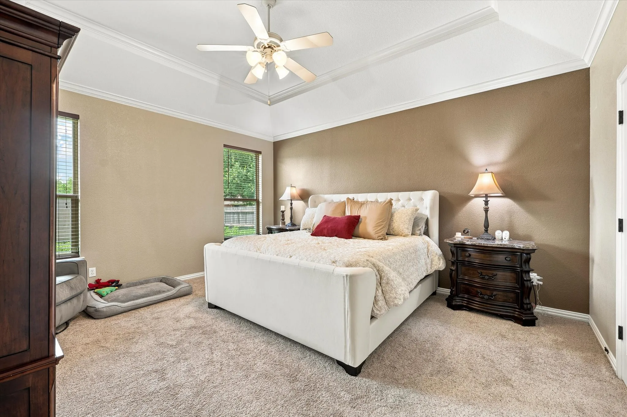 Single Family Residence For Sale in Ellis County , 6030 Cynthia Drive, Midlothian, Texas 76065, 4 Bedroom, 2 Bathroom, 2 Garage spaces, 2,117 Sqft, built in 2004, mls#21337649, Real Estate Agent in Midlothian, Homes For Sale in Ellis county, Homes For Sale in Midlothian, Realtor in Midlothian Texas, Real Estate Brokerage Independent Realty Texas, Luminita Cordes Realtor