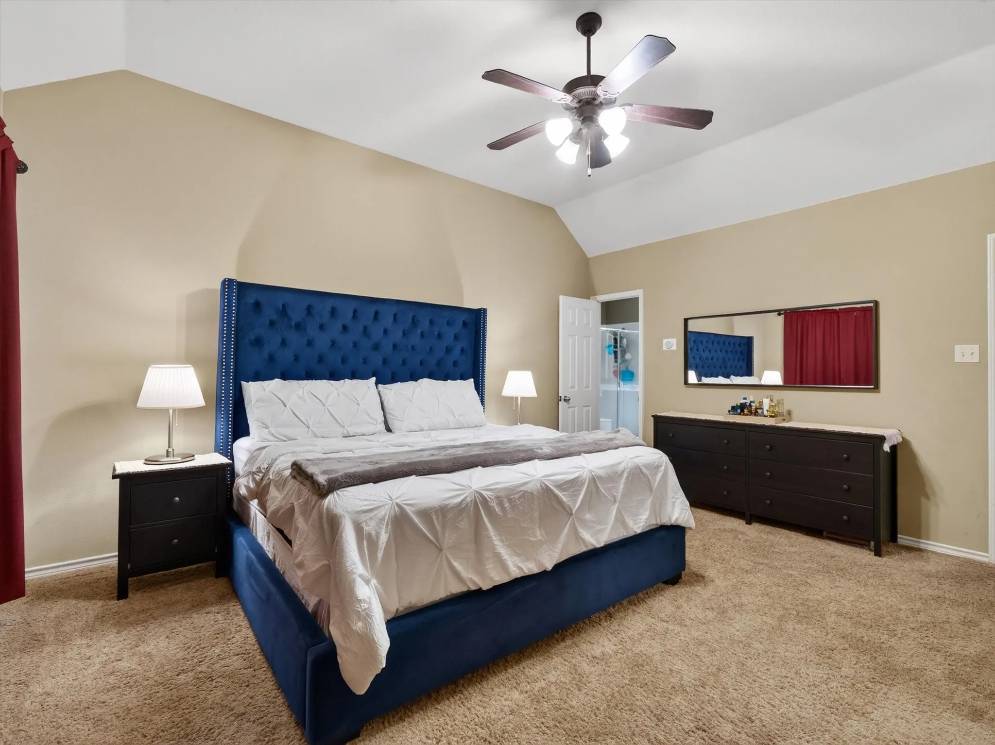 Single Family Residence For Rent in Collin County , 7912 Riverwalk Trail, Mc Kinney, Texas 75070, 4 Bedroom, 3 Bathroom, 2 Garage spaces, 2,547 Sqft, built in 2004, mls#21336039, Real Estate Agent in Mc Kinney, Homes For Rent in Collin county, Homes For Rent in Mc Kinney, Realtor in Mc Kinney Texas, Real Estate Brokerage Independent Realty Texas, Luminita Cordes Realtor