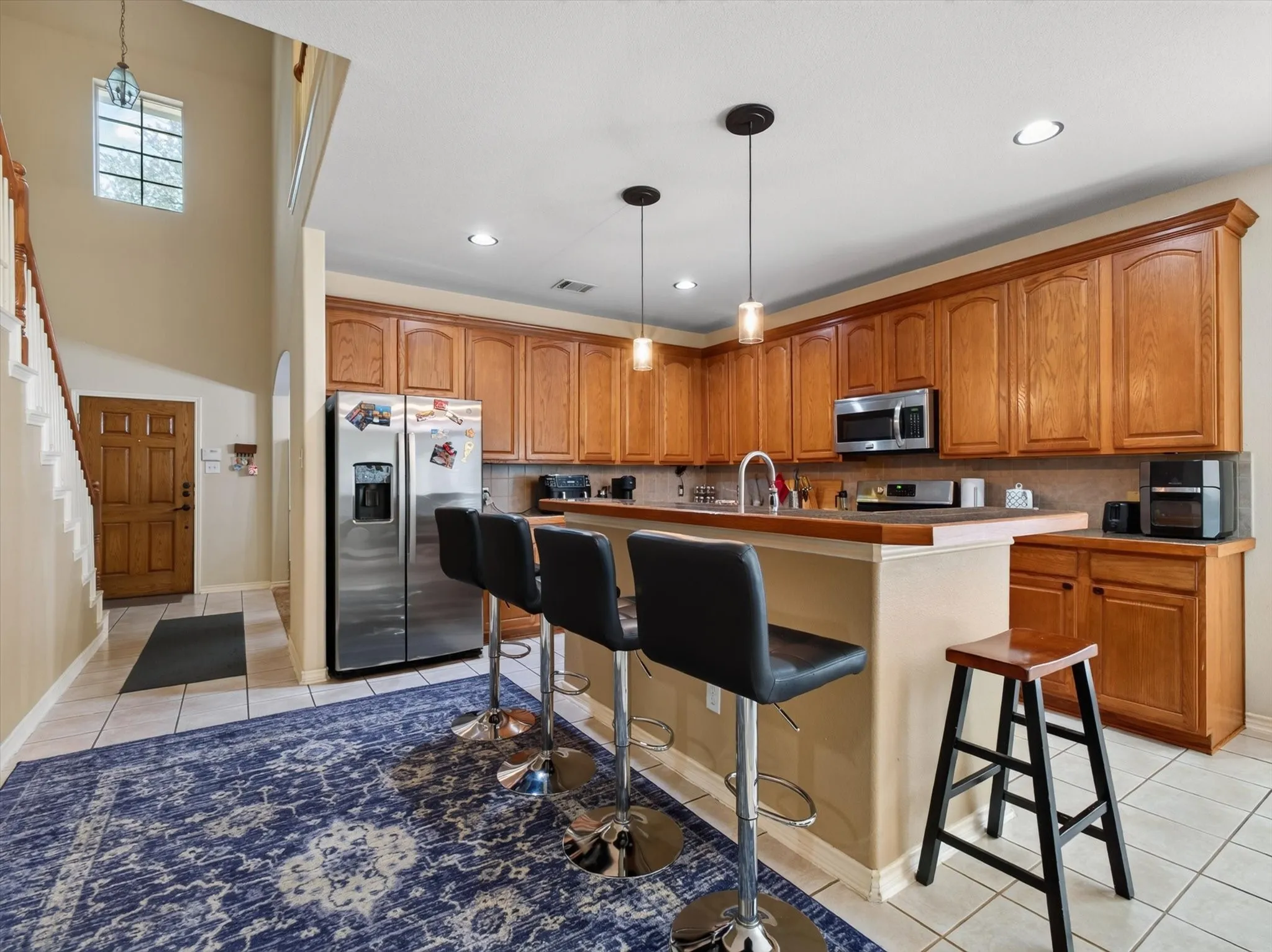 Single Family Residence For Rent in Collin County , 7912 Riverwalk Trail, Mc Kinney, Texas 75070, 4 Bedroom, 3 Bathroom, 2 Garage spaces, 2,547 Sqft, built in 2004, mls#21336039, Real Estate Agent in Mc Kinney, Homes For Rent in Collin county, Homes For Rent in Mc Kinney, Realtor in Mc Kinney Texas, Real Estate Brokerage Independent Realty Texas, Luminita Cordes Realtor