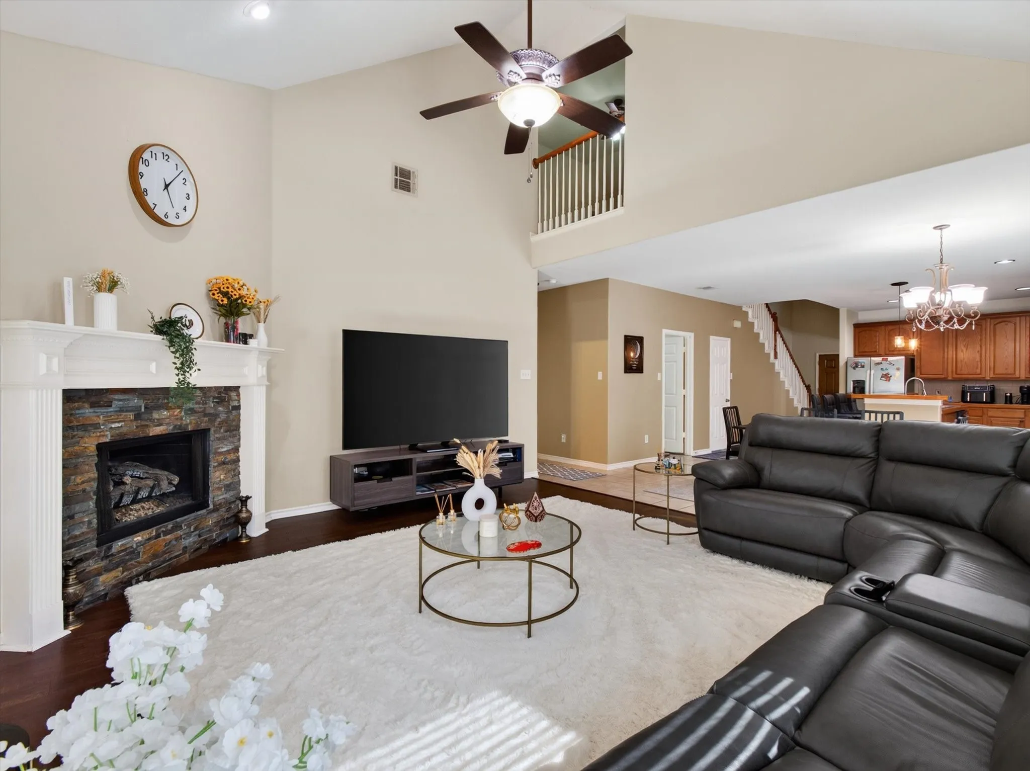 Single Family Residence For Rent in Collin County , 7912 Riverwalk Trail, Mc Kinney, Texas 75070, 4 Bedroom, 3 Bathroom, 2 Garage spaces, 2,547 Sqft, built in 2004, mls#21336039, Real Estate Agent in Mc Kinney, Homes For Rent in Collin county, Homes For Rent in Mc Kinney, Realtor in Mc Kinney Texas, Real Estate Brokerage Independent Realty Texas, Luminita Cordes Realtor