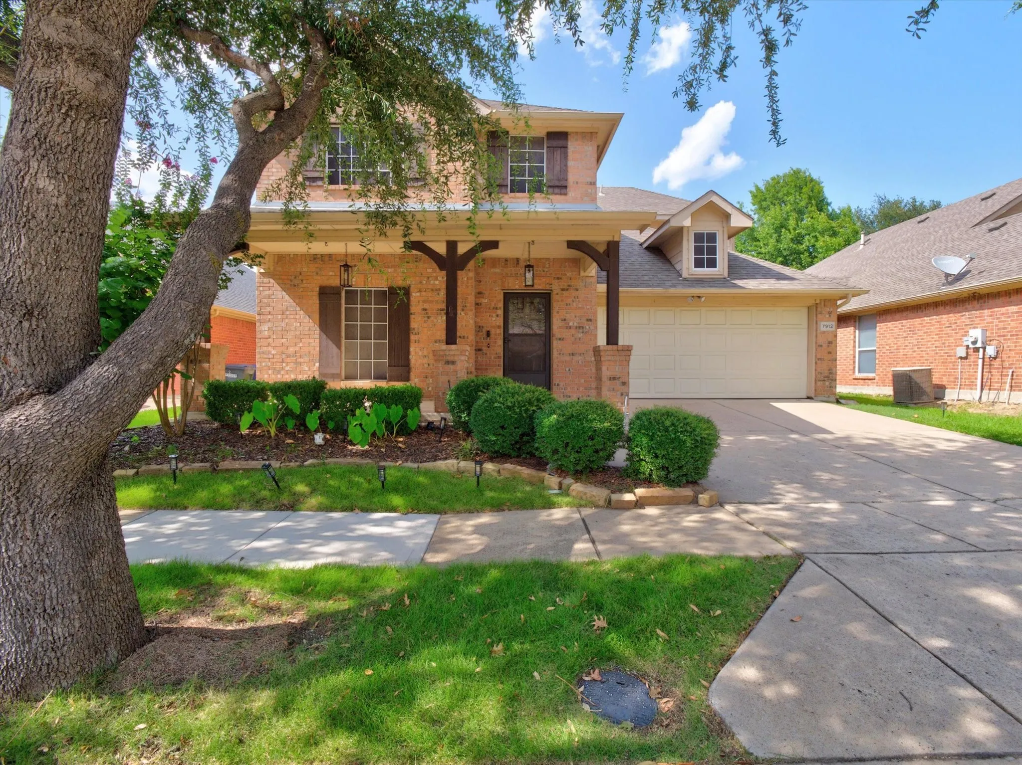 Single Family Residence For Rent in Collin County , 7912 Riverwalk Trail, Mc Kinney, Texas 75070, 4 Bedroom, 3 Bathroom, 2 Garage spaces, 2,547 Sqft, built in 2004, mls#21336039, Real Estate Agent in Mc Kinney, Homes For Rent in Collin county, Homes For Rent in Mc Kinney, Realtor in Mc Kinney Texas, Real Estate Brokerage Independent Realty Texas, Luminita Cordes Realtor