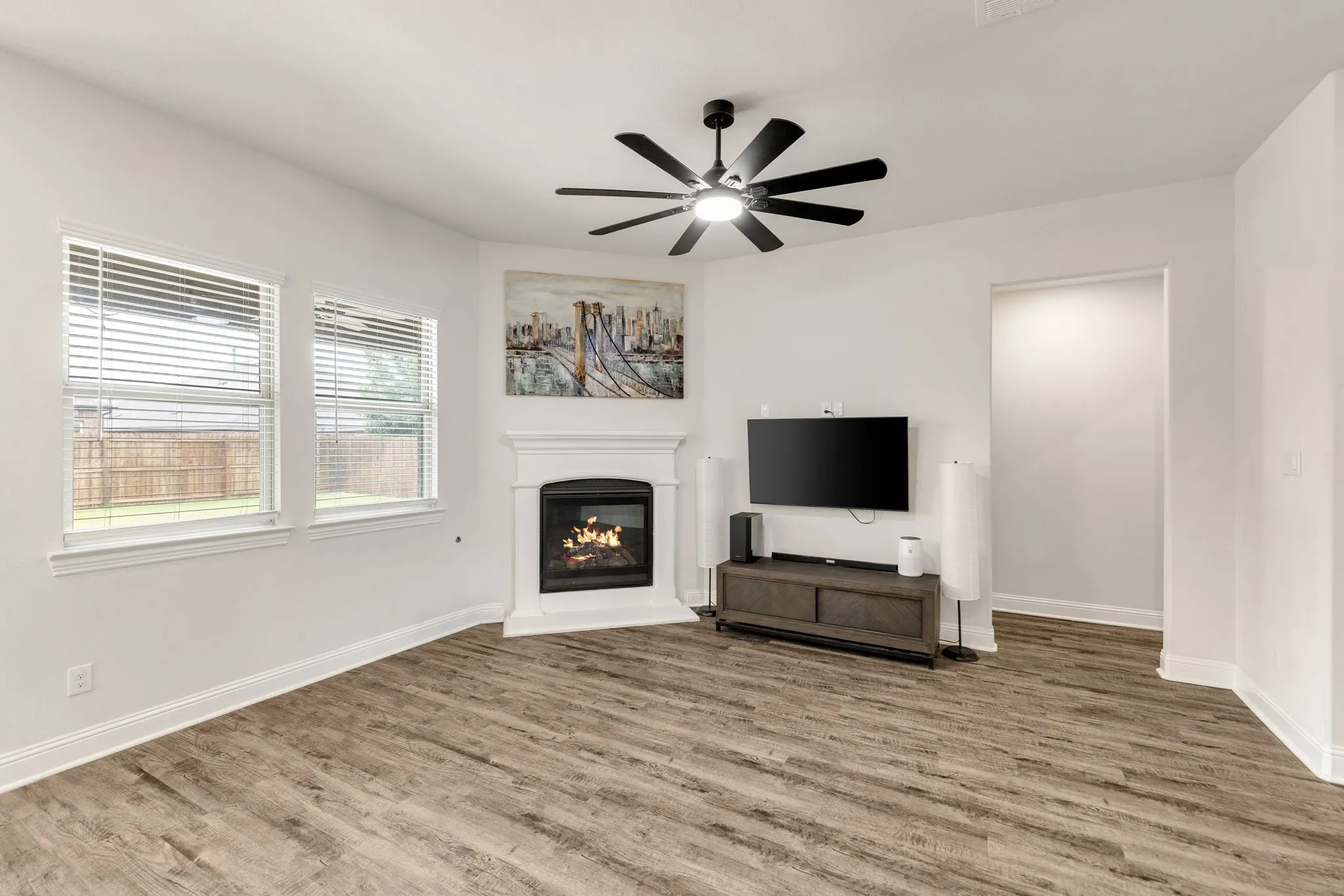Single Family Residence For Sale in Denton County , 2717 Ainsworth Road, Aubrey, Texas 76227, 3 Bedroom, 2 Bathroom, 2 Garage spaces, 1,521 Sqft, built in 2019, mls#21335954, Real Estate Agent in Aubrey, Homes For Sale in Denton county, Homes For Sale in Aubrey, Realtor in Aubrey Texas, Real Estate Brokerage Independent Realty Texas, Luminita Cordes Realtor