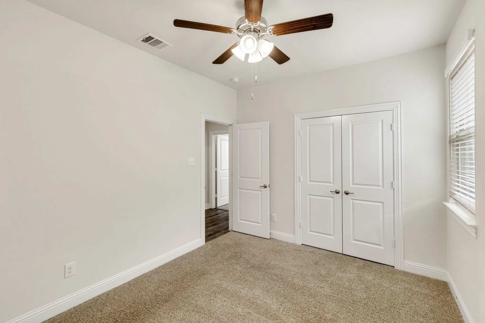 Bedroom 2, walk-in closet