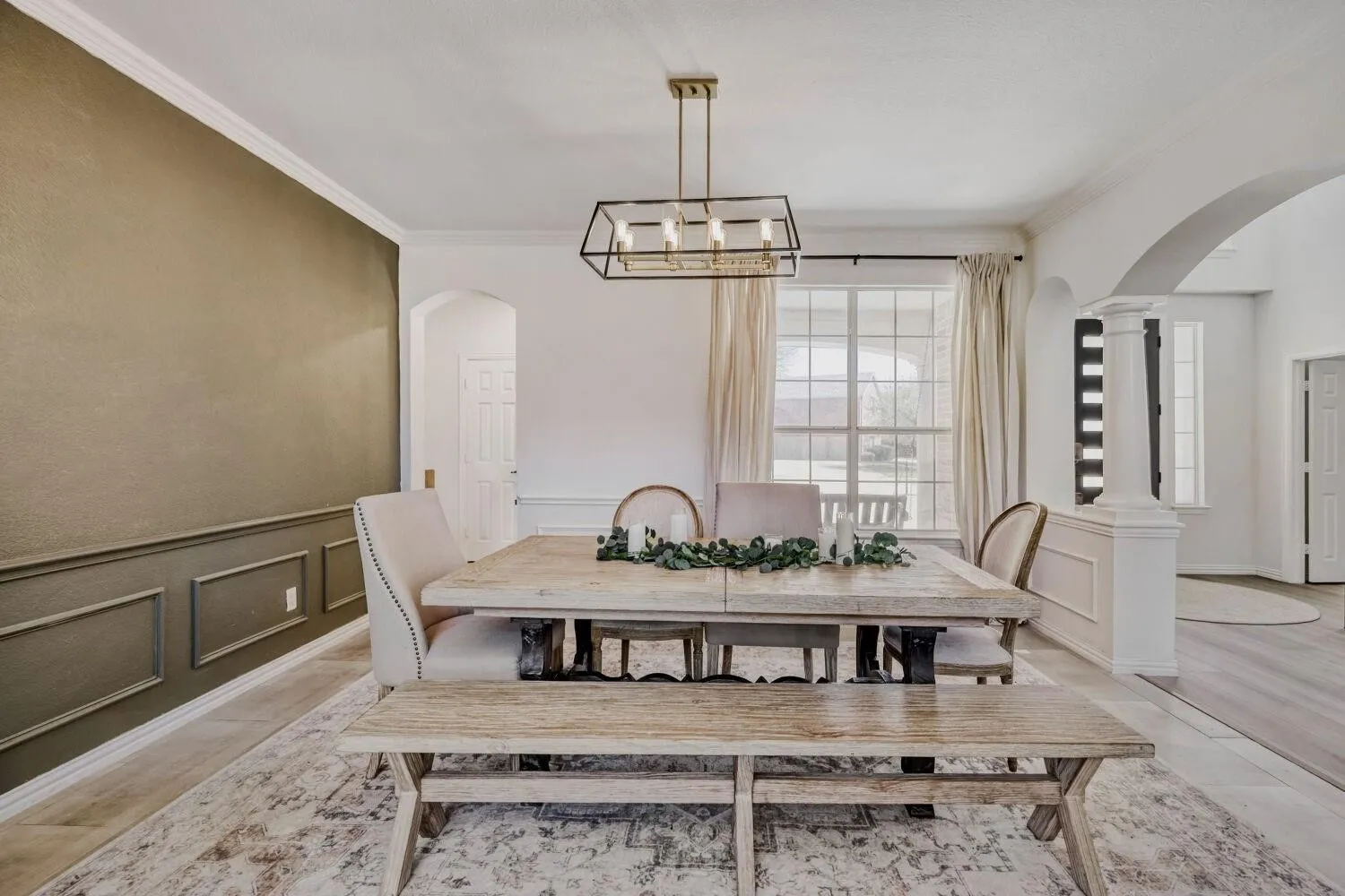 Single Family Residence For Sale in Dallas County , 9709 Fairway Vista Drive, Rowlett, Texas 75089, 4 Bedroom, 4 Bathroom, 3 Garage spaces, 3,967 Sqft, built in 2001, mls#21337725, Real Estate Agent in Rowlett, Homes For Sale in Dallas county, Homes For Sale in Rowlett, Realtor in Rowlett Texas, Real Estate Brokerage Independent Realty Texas, Luminita Cordes Realtor