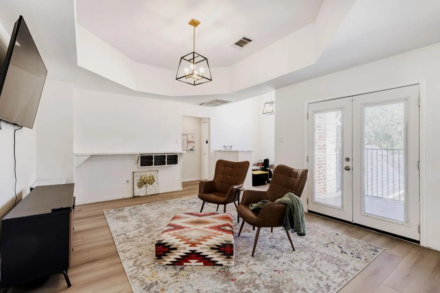 Single Family Residence For Sale in Dallas County , 9709 Fairway Vista Drive, Rowlett, Texas 75089, 4 Bedroom, 4 Bathroom, 3 Garage spaces, 3,967 Sqft, built in 2001, mls#21337725, Real Estate Agent in Rowlett, Homes For Sale in Dallas county, Homes For Sale in Rowlett, Realtor in Rowlett Texas, Real Estate Brokerage Independent Realty Texas, Luminita Cordes Realtor