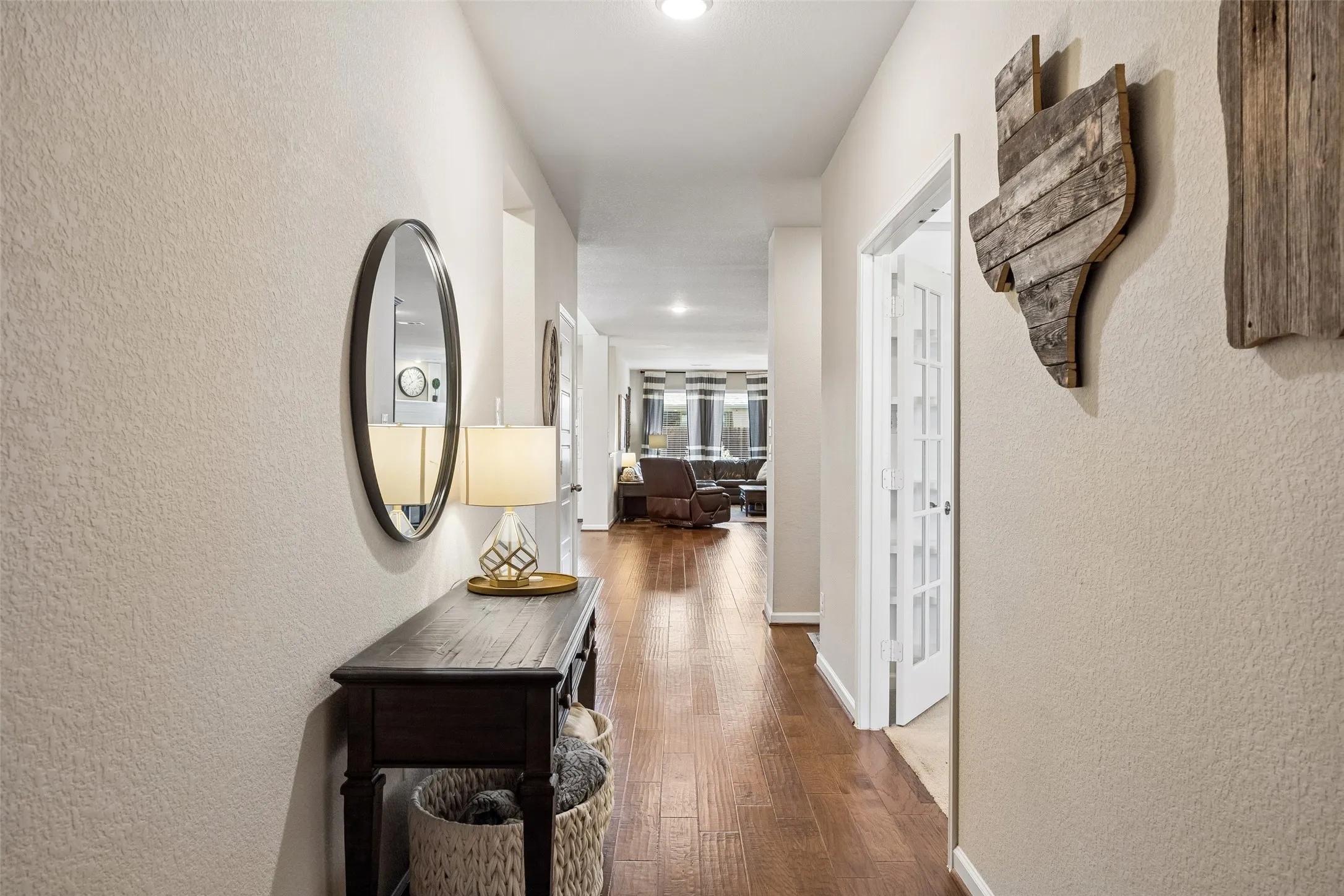 Looking into the home from the front entry