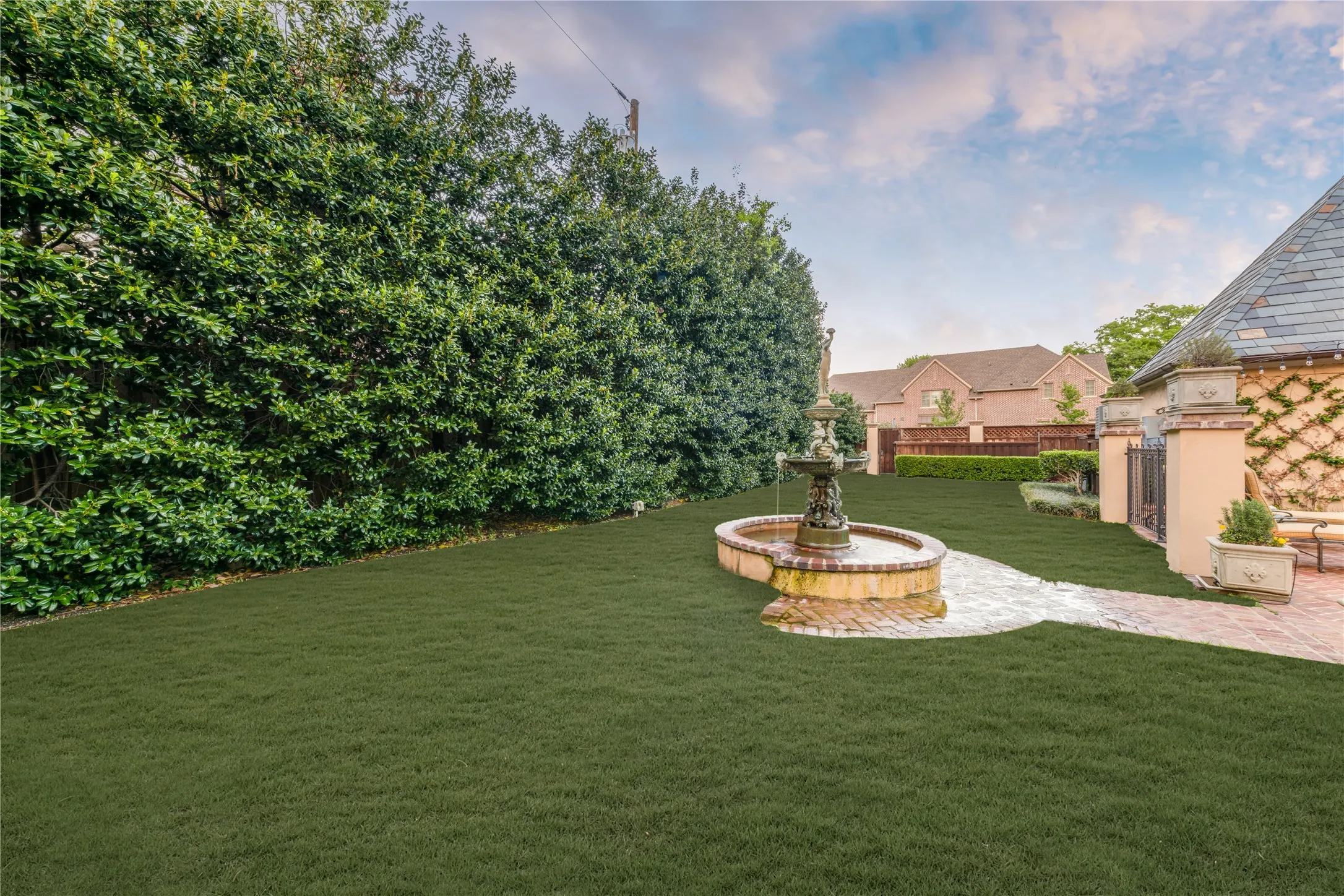 Historic Fountain
Large Green Space