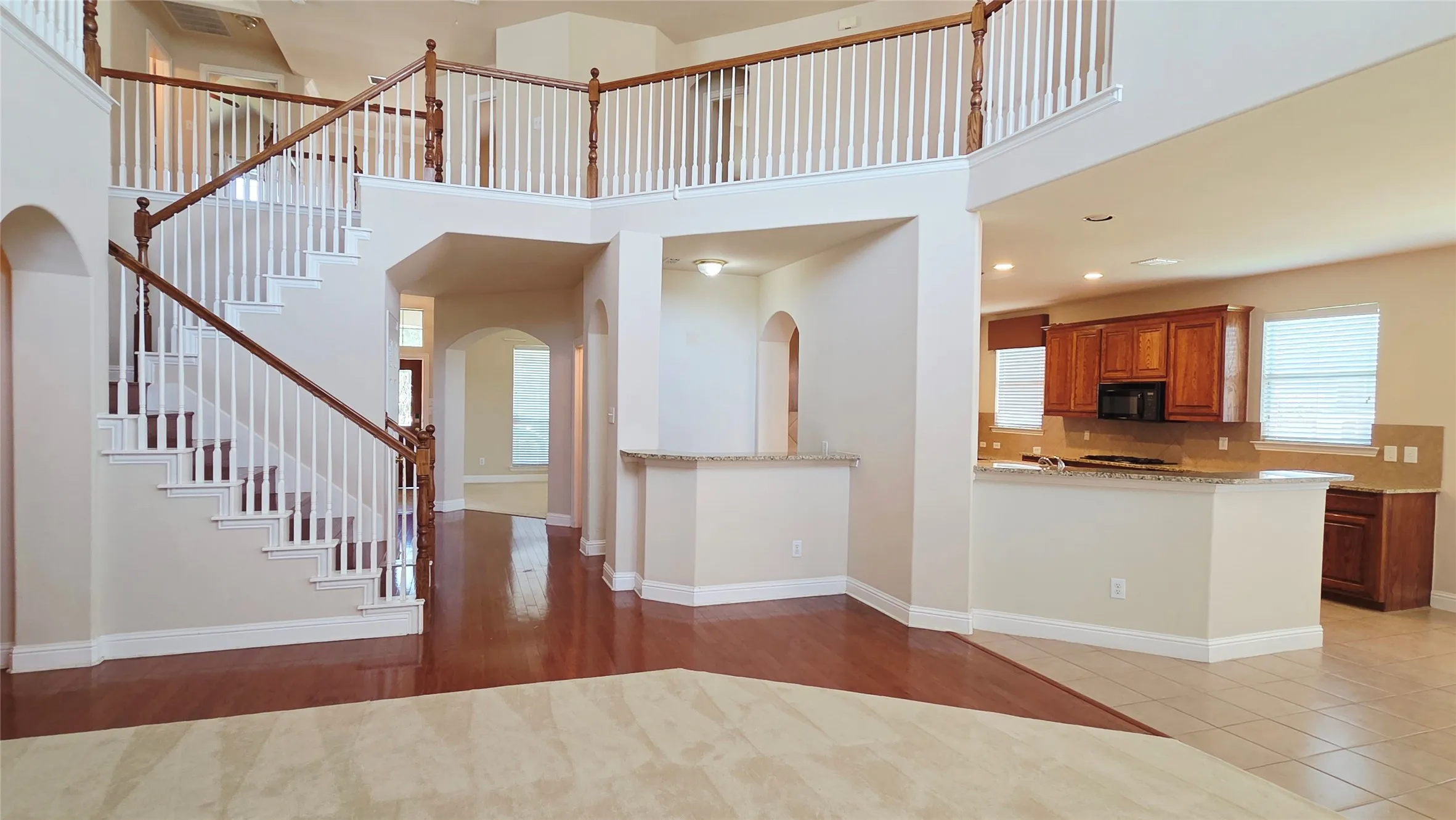 Single Family Residence For Rent in Dallas County , 1902 Smoke Tree Trail, Garland, Texas 75040, 5 Bedroom, 4 Bathroom, 2 Garage spaces, 3,943 Sqft, built in 2005, mls#21338134, Real Estate Agent in Garland, Homes For Rent in Dallas county, Homes For Rent in Garland, Realtor in Garland Texas, Real Estate Brokerage Independent Realty Texas, Luminita Cordes Realtor