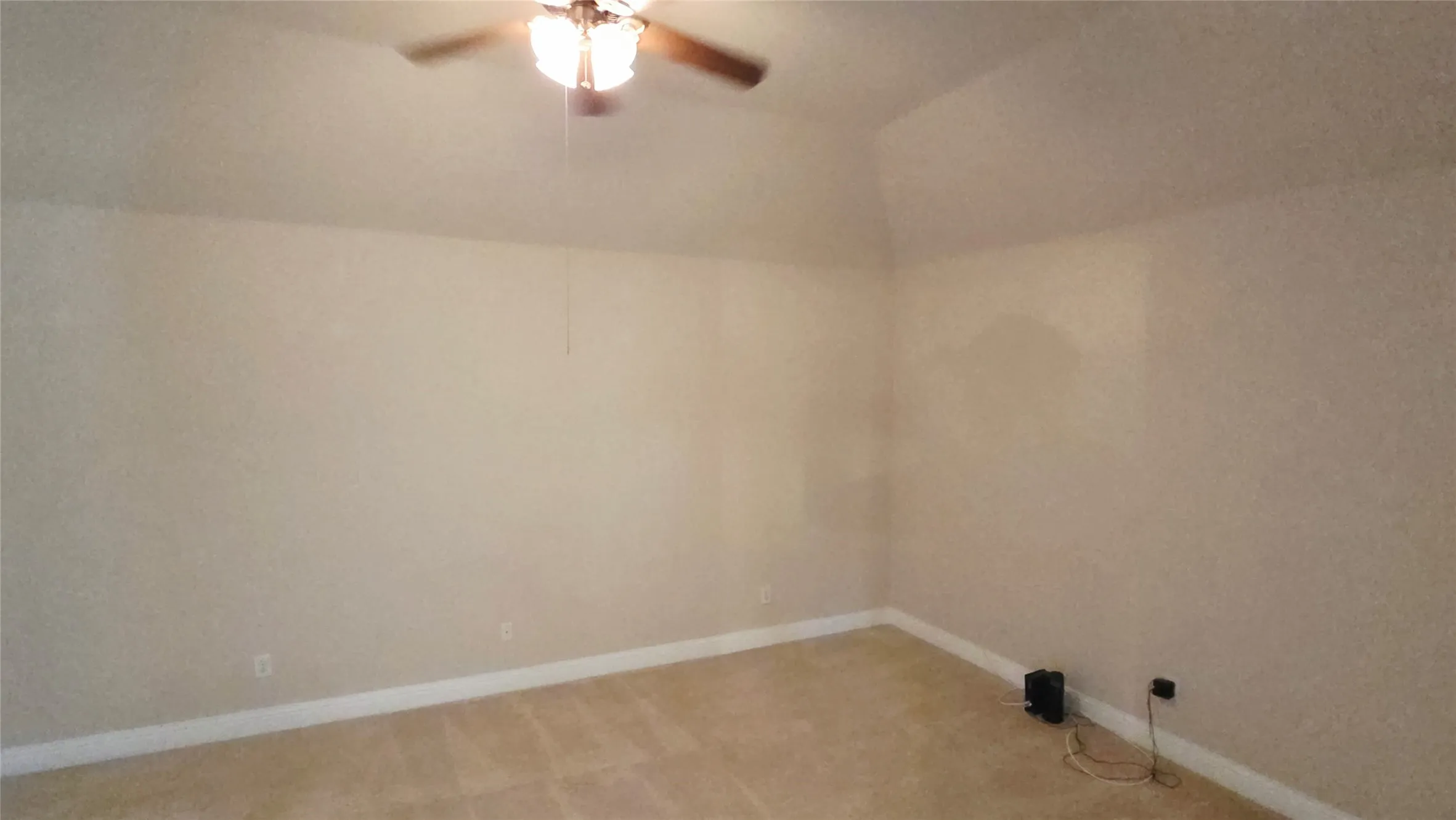 Single Family Residence For Rent in Dallas County , 1902 Smoke Tree Trail, Garland, Texas 75040, 5 Bedroom, 4 Bathroom, 2 Garage spaces, 3,943 Sqft, built in 2005, mls#21338134, Real Estate Agent in Garland, Homes For Rent in Dallas county, Homes For Rent in Garland, Realtor in Garland Texas, Real Estate Brokerage Independent Realty Texas, Luminita Cordes Realtor