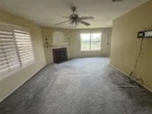 Single Family Residence For Sale in Denton County , 1416 Drake Lane, Lewisville, Texas 75077, 3 Bedroom, 2 Bathroom, 2 Garage spaces, 1,799 Sqft, built in 1999, mls#21338141, Real Estate Agent in Lewisville, Homes For Sale in Denton county, Homes For Sale in Lewisville, Realtor in Lewisville Texas, Real Estate Brokerage Independent Realty Texas, Luminita Cordes Realtor