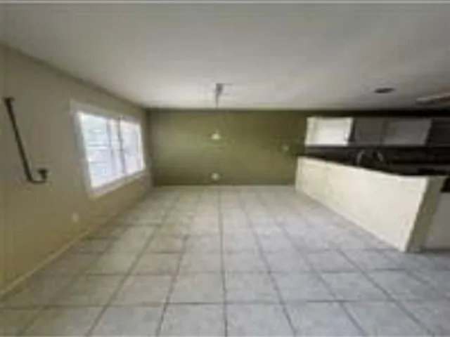 Single Family Residence For Sale in Denton County , 1416 Drake Lane, Lewisville, Texas 75077, 3 Bedroom, 2 Bathroom, 2 Garage spaces, 1,799 Sqft, built in 1999, mls#21338141, Real Estate Agent in Lewisville, Homes For Sale in Denton county, Homes For Sale in Lewisville, Realtor in Lewisville Texas, Real Estate Brokerage Independent Realty Texas, Luminita Cordes Realtor