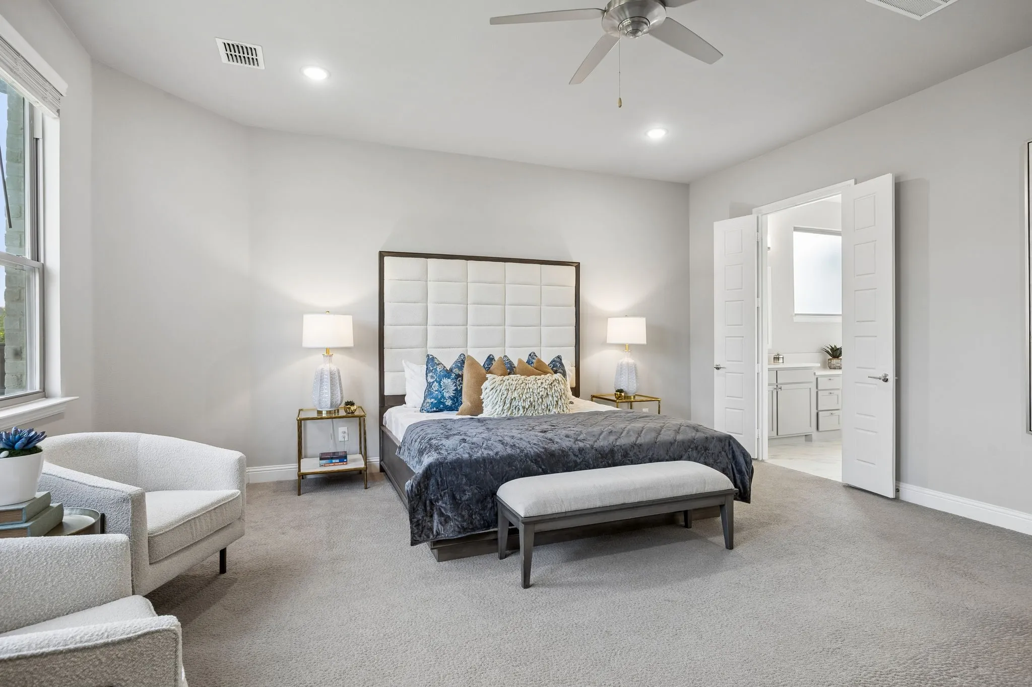 Single Family Residence For Sale in Collin County , 9667 Summit Hills Drive, Frisco, Texas 75035, 4 Bedroom, 4 Bathroom, 3 Garage spaces, 3,562 Sqft, built in 2021, mls#21337282, Real Estate Agent in Frisco, Homes For Sale in Collin county, Homes For Sale in Frisco, Realtor in Frisco Texas, Real Estate Brokerage Independent Realty Texas, Luminita Cordes Realtor
