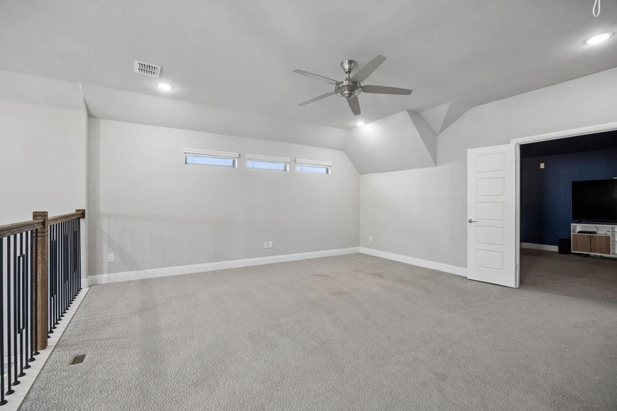 Single Family Residence For Sale in Collin County , 9667 Summit Hills Drive, Frisco, Texas 75035, 4 Bedroom, 4 Bathroom, 3 Garage spaces, 3,562 Sqft, built in 2021, mls#21337282, Real Estate Agent in Frisco, Homes For Sale in Collin county, Homes For Sale in Frisco, Realtor in Frisco Texas, Real Estate Brokerage Independent Realty Texas, Luminita Cordes Realtor