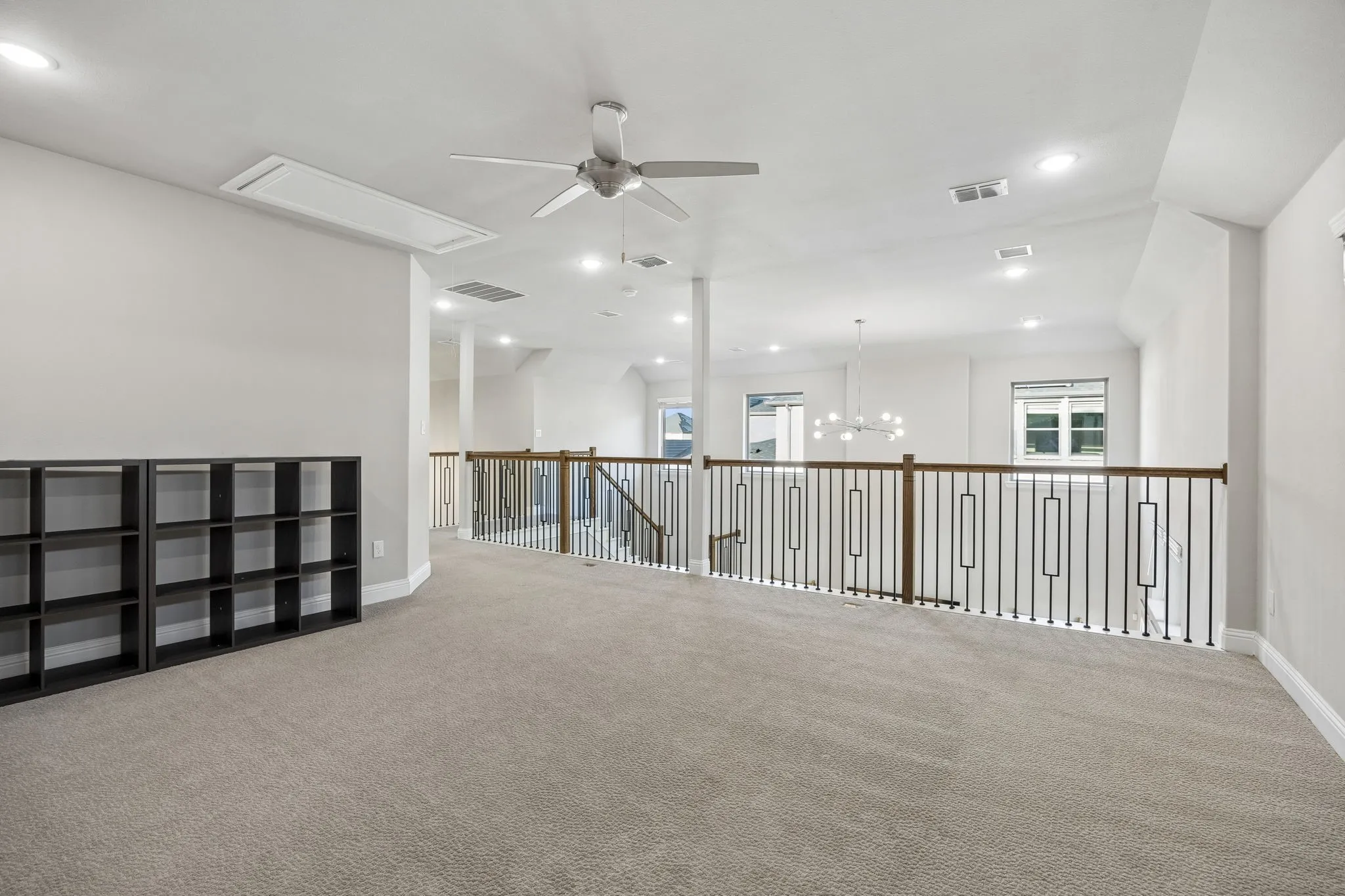 Single Family Residence For Sale in Collin County , 9667 Summit Hills Drive, Frisco, Texas 75035, 4 Bedroom, 4 Bathroom, 3 Garage spaces, 3,562 Sqft, built in 2021, mls#21337282, Real Estate Agent in Frisco, Homes For Sale in Collin county, Homes For Sale in Frisco, Realtor in Frisco Texas, Real Estate Brokerage Independent Realty Texas, Luminita Cordes Realtor