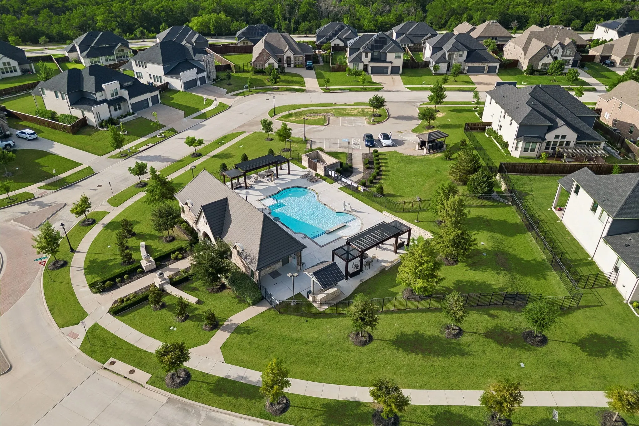 Single Family Residence For Sale in Collin County , 9667 Summit Hills Drive, Frisco, Texas 75035, 4 Bedroom, 4 Bathroom, 3 Garage spaces, 3,562 Sqft, built in 2021, mls#21337282, Real Estate Agent in Frisco, Homes For Sale in Collin county, Homes For Sale in Frisco, Realtor in Frisco Texas, Real Estate Brokerage Independent Realty Texas, Luminita Cordes Realtor