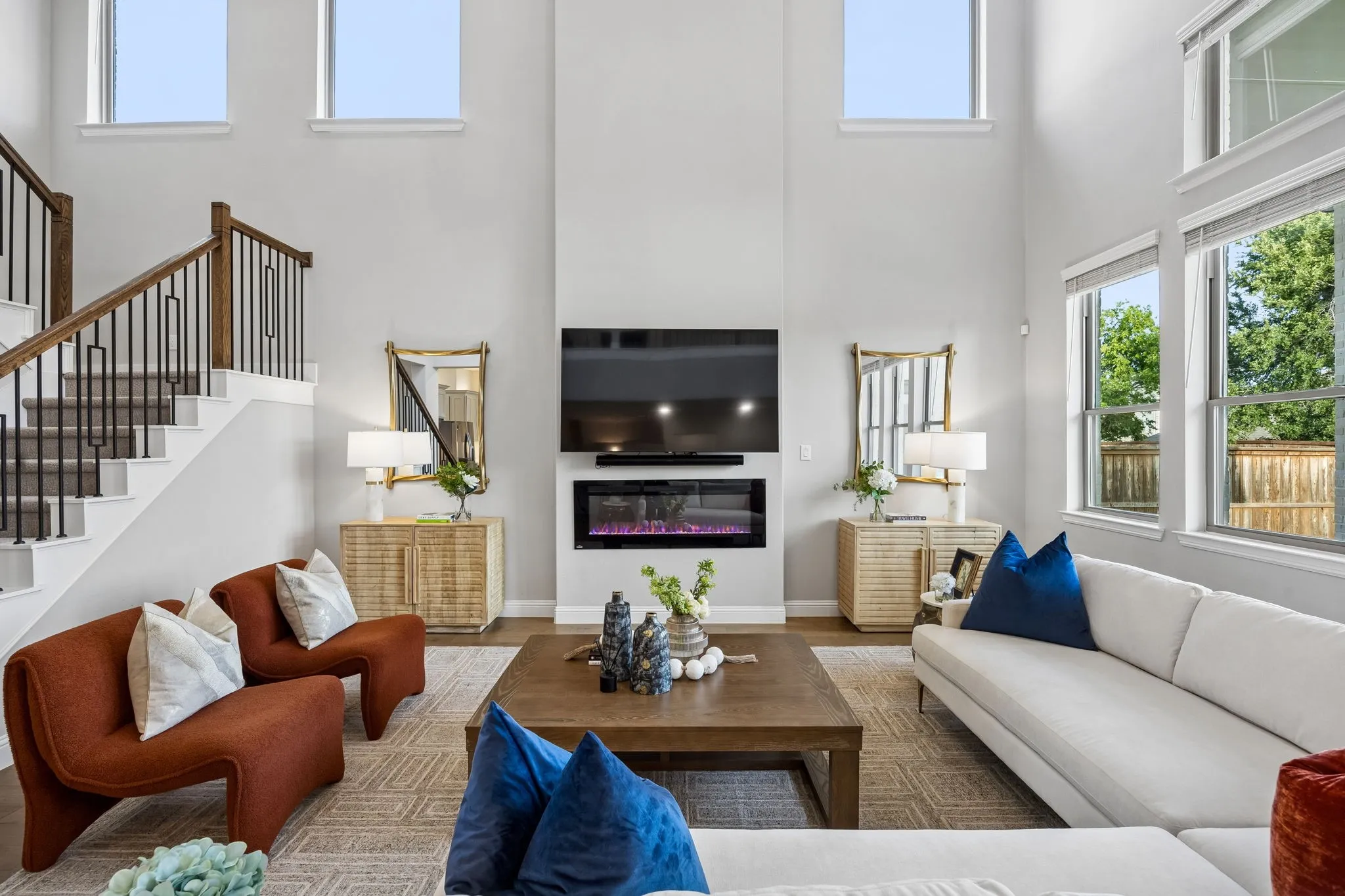 Single Family Residence For Sale in Collin County , 9667 Summit Hills Drive, Frisco, Texas 75035, 4 Bedroom, 4 Bathroom, 3 Garage spaces, 3,562 Sqft, built in 2021, mls#21337282, Real Estate Agent in Frisco, Homes For Sale in Collin county, Homes For Sale in Frisco, Realtor in Frisco Texas, Real Estate Brokerage Independent Realty Texas, Luminita Cordes Realtor