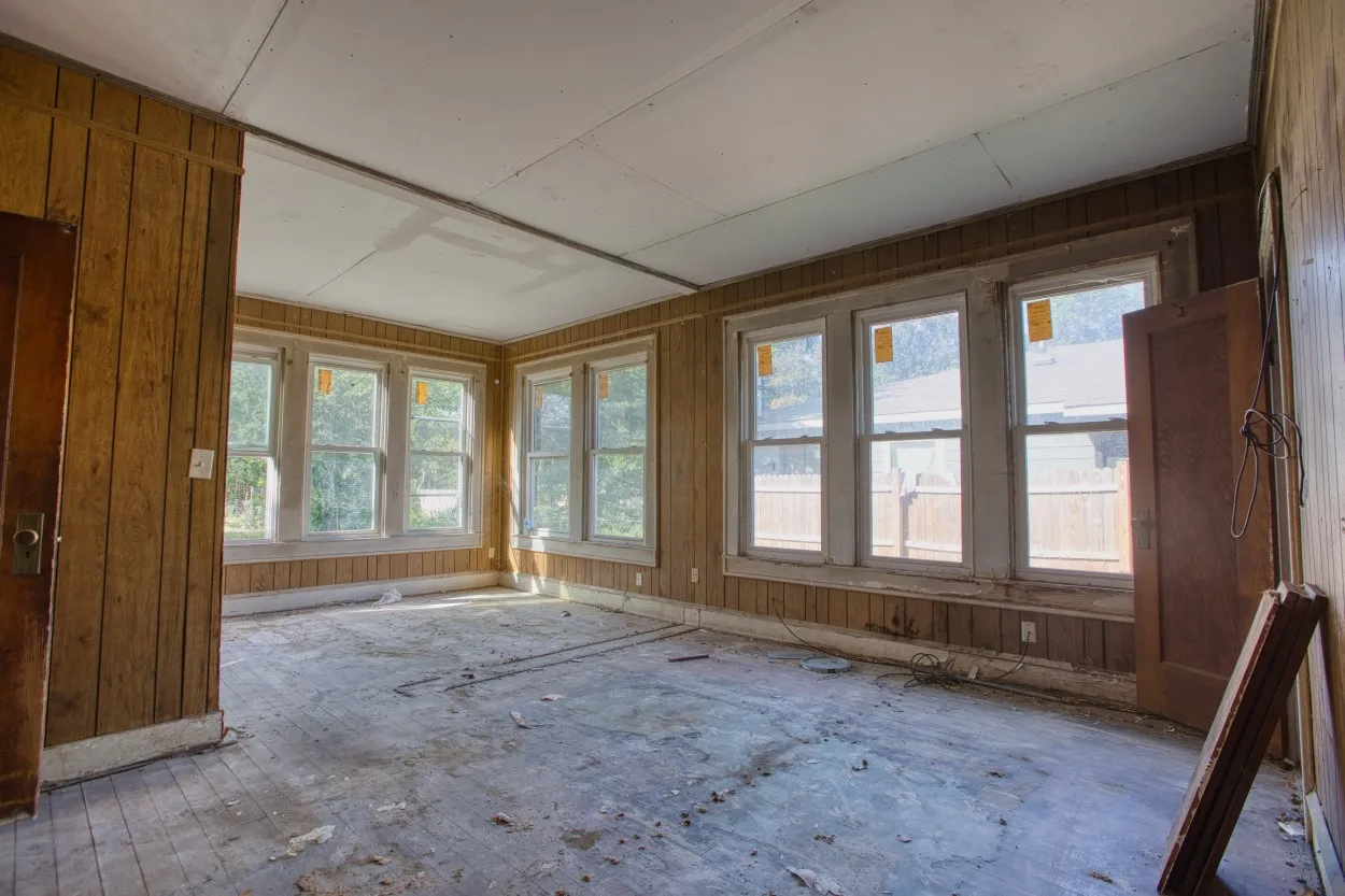 Single Family Residence For Sale in Mc Lennan County , 2210 Mc Kenzie Avenue, Waco, Texas 76708, 2 Bedroom, 2 Bathroom, Garage spaces, 1,549 Sqft, built in 1926, mls#21336144, Real Estate Agent in Waco, Homes For Sale in Mc Lennan county, Homes For Sale in Waco, Realtor in Waco Texas, Real Estate Brokerage Independent Realty Texas, Luminita Cordes Realtor