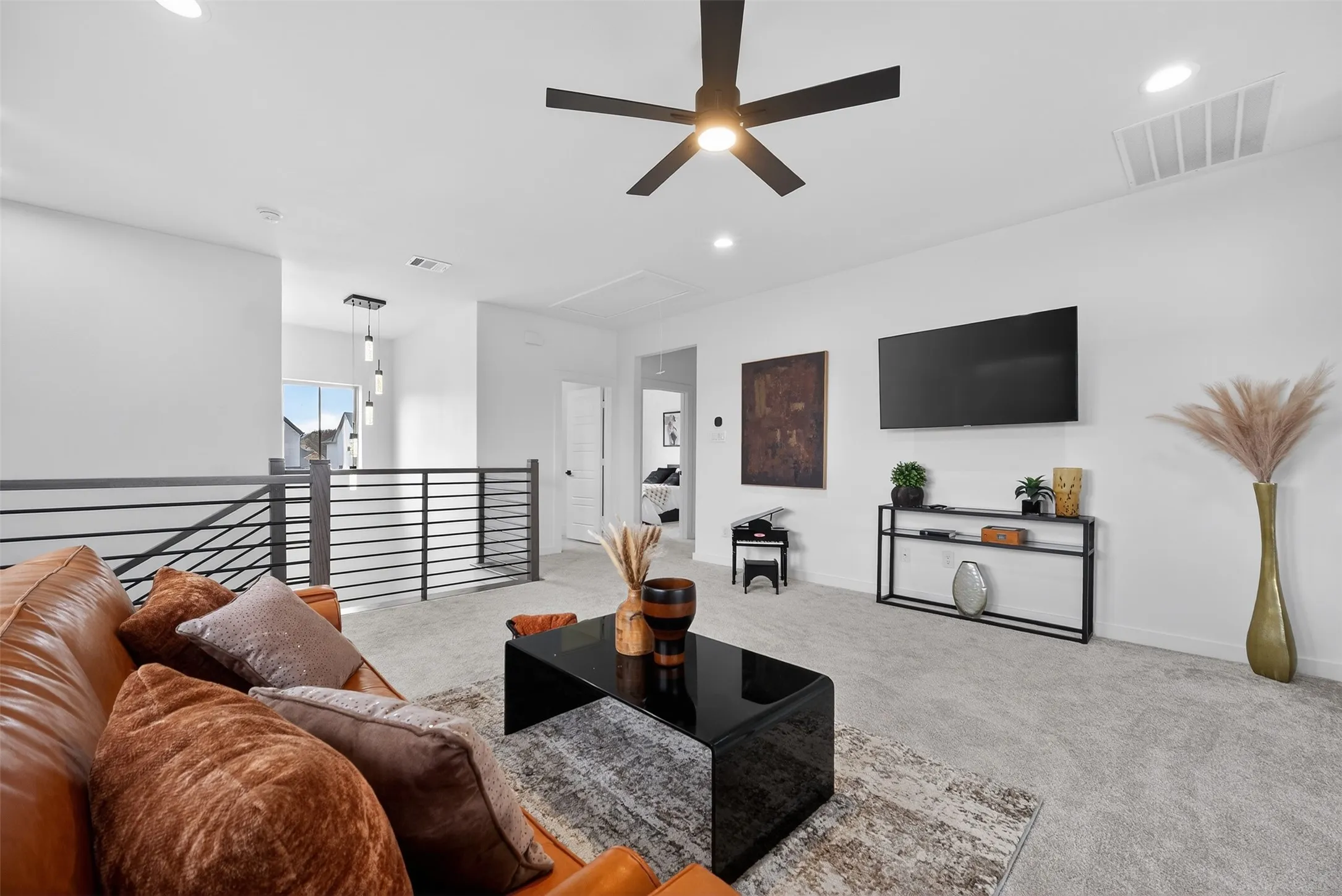 Single Family Residence For Sale in Dallas County , 1322 Genoa Circle, Garland, Texas 75040, 4 Bedroom, 3 Bathroom, 2 Garage spaces, 2,695 Sqft, built in 2022, mls#21319379, Real Estate Agent in Garland, Homes For Sale in Dallas county, Homes For Sale in Garland, Realtor in Garland Texas, Real Estate Brokerage Independent Realty Texas, Luminita Cordes Realtor