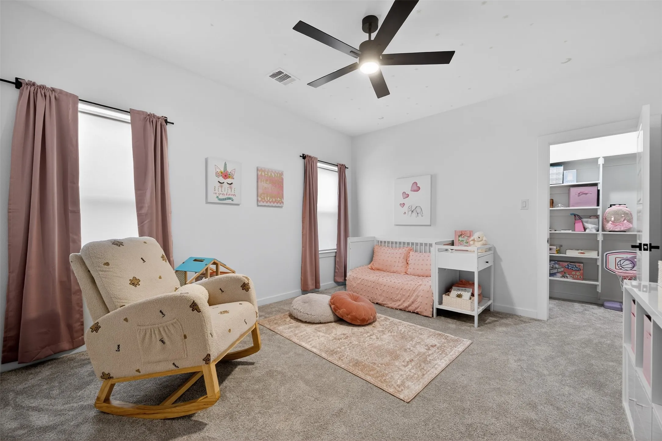 Single Family Residence For Sale in Dallas County , 1322 Genoa Circle, Garland, Texas 75040, 4 Bedroom, 3 Bathroom, 2 Garage spaces, 2,695 Sqft, built in 2022, mls#21319379, Real Estate Agent in Garland, Homes For Sale in Dallas county, Homes For Sale in Garland, Realtor in Garland Texas, Real Estate Brokerage Independent Realty Texas, Luminita Cordes Realtor
