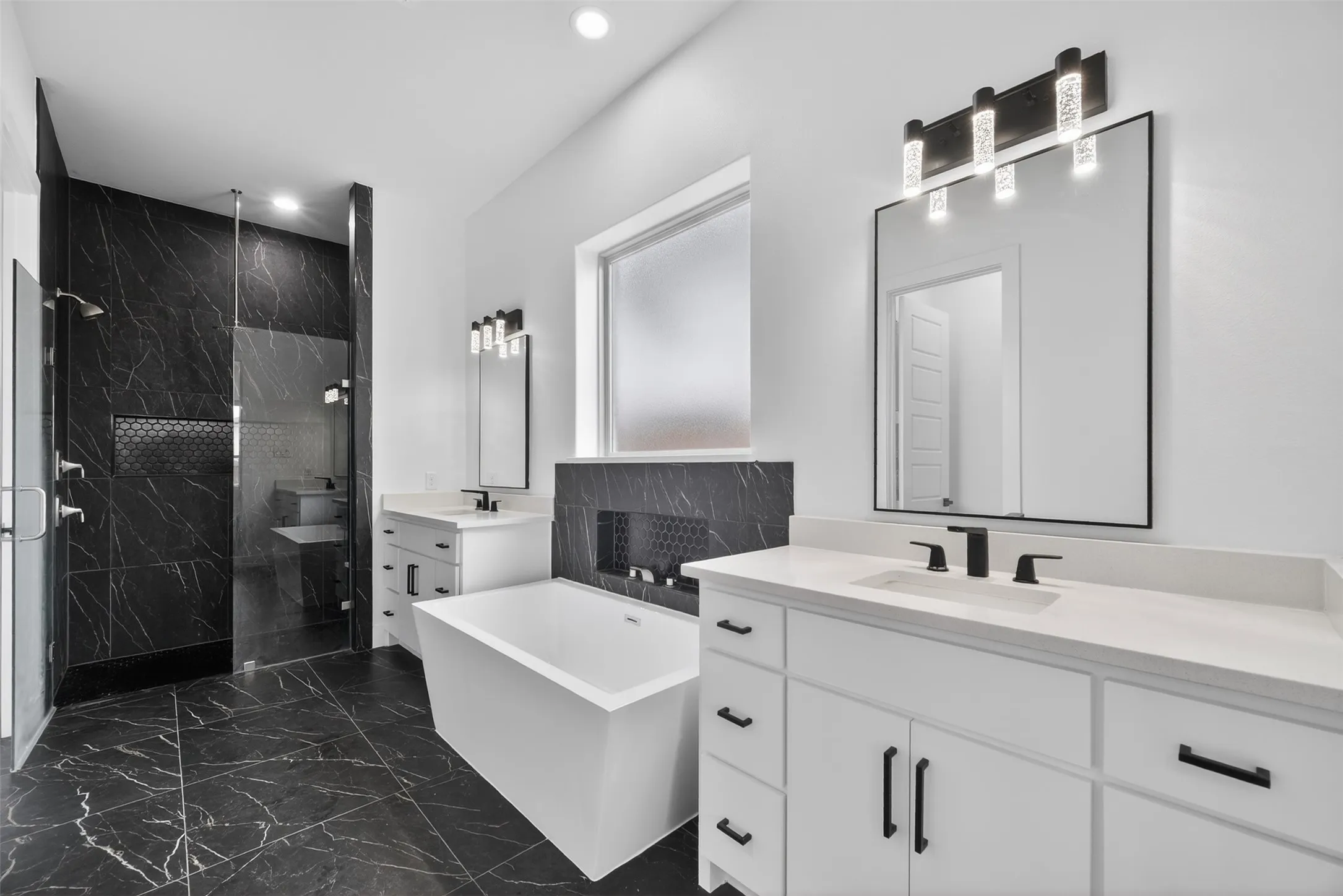 Single Family Residence For Sale in Dallas County , 1322 Genoa Circle, Garland, Texas 75040, 4 Bedroom, 3 Bathroom, 2 Garage spaces, 2,695 Sqft, built in 2022, mls#21319379, Real Estate Agent in Garland, Homes For Sale in Dallas county, Homes For Sale in Garland, Realtor in Garland Texas, Real Estate Brokerage Independent Realty Texas, Luminita Cordes Realtor