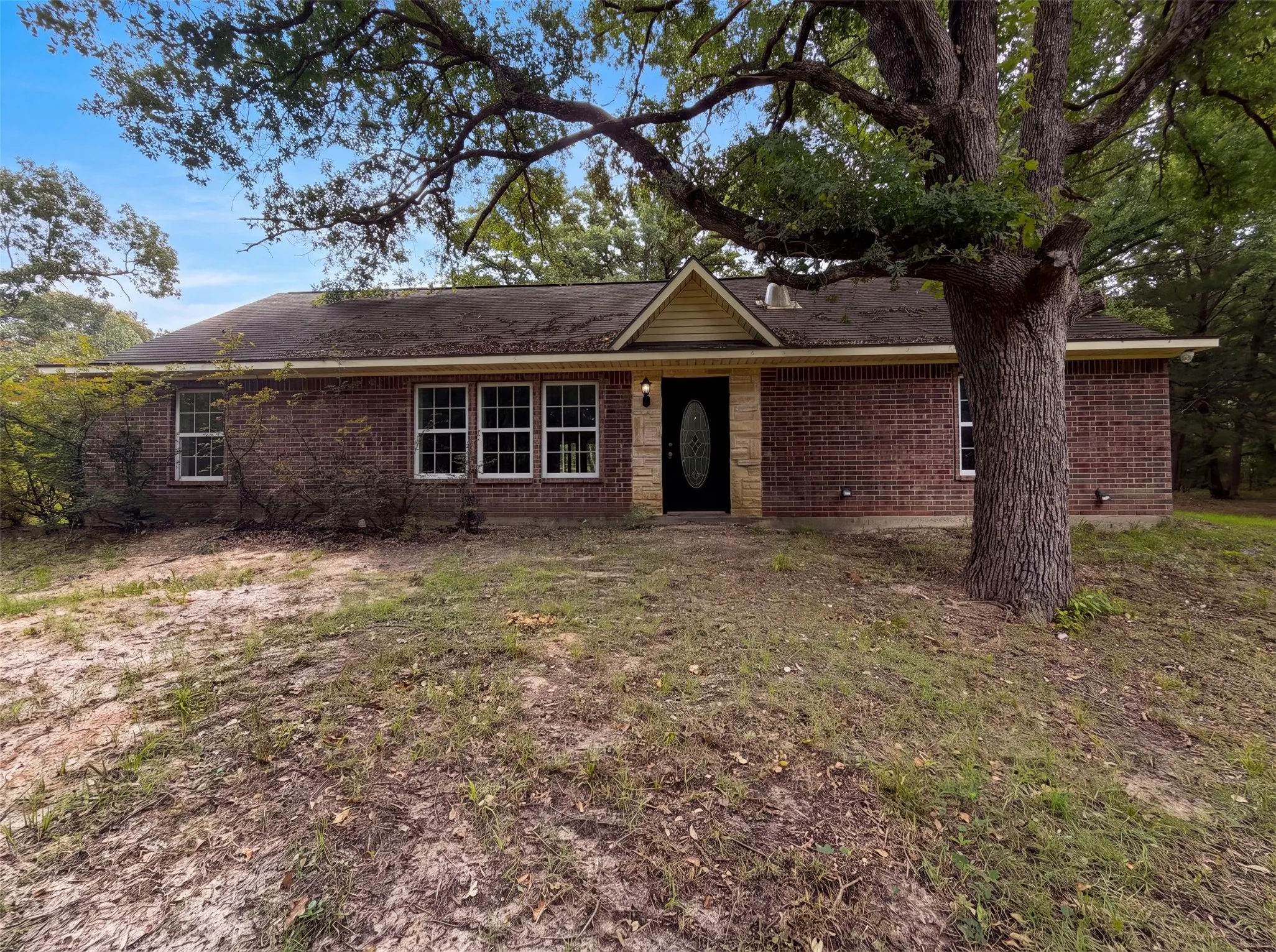 Single Family Residence For Sale in Wood County , 205 Private Road 6980, Alba, Texas 75410, 2 Bedroom, 2 Bathroom, Garage spaces, 1,736 Sqft, built in 2005, mls#21333823, Real Estate Agent in Alba, Homes For Sale in Wood county, Homes For Sale in Alba, Realtor in Alba Texas, Real Estate Brokerage Independent Realty Texas, Luminita Cordes Realtor
