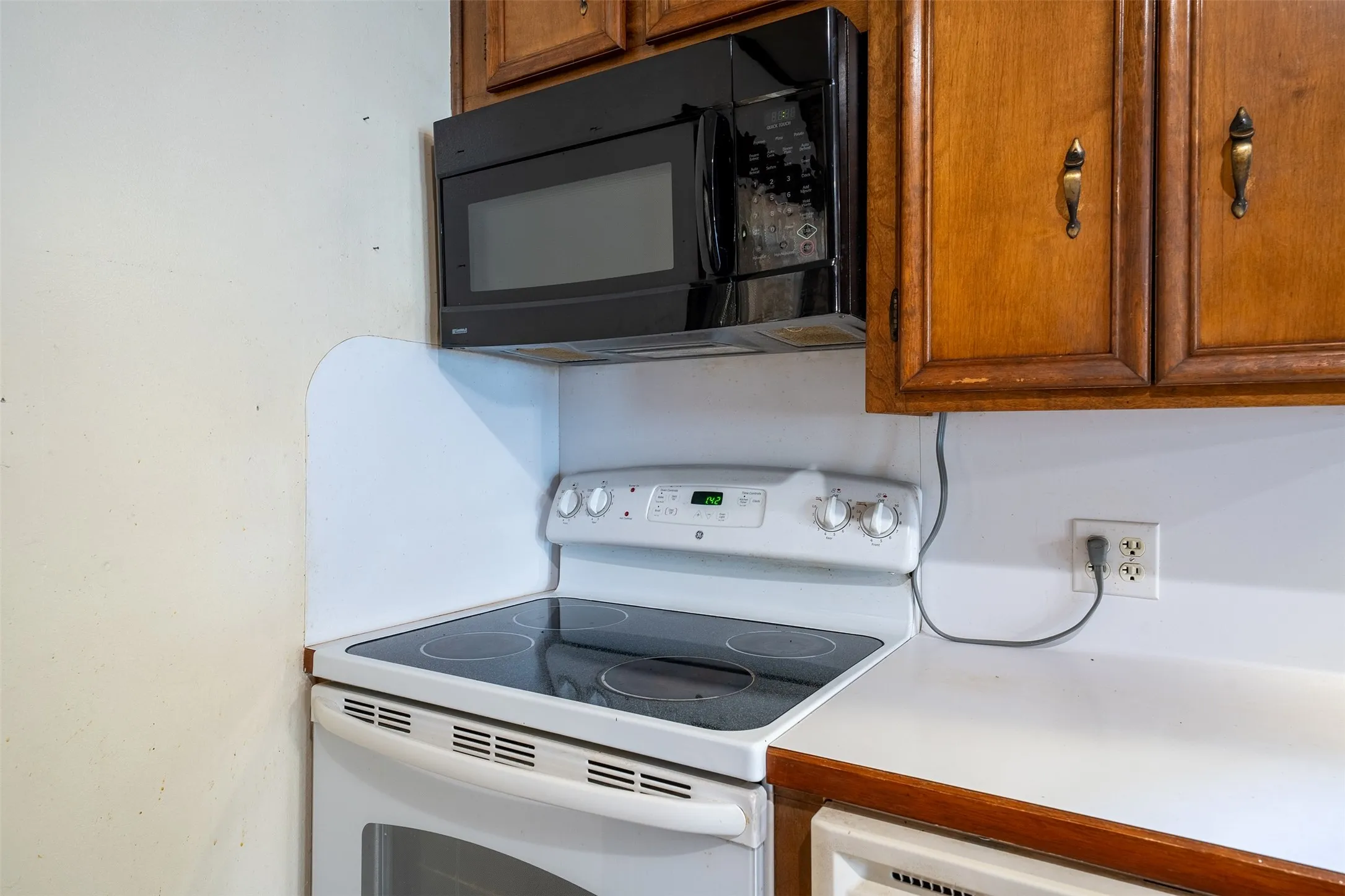 Range and Microwave