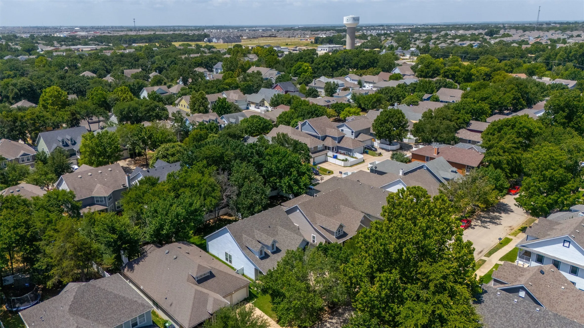 Single Family Residence For Sale in Denton County , 9924 Lexington Drive, Providence Village, Texas 76227, 3 Bedroom, 2 Bathroom, 2 Garage spaces, 1,451 Sqft, built in 2005, mls#21338147, Real Estate Agent in Providence Village, Homes For Sale in Denton county, Homes For Sale in Providence Village, Realtor in Providence Village Texas, Real Estate Brokerage Independent Realty Texas, Luminita Cordes Realtor