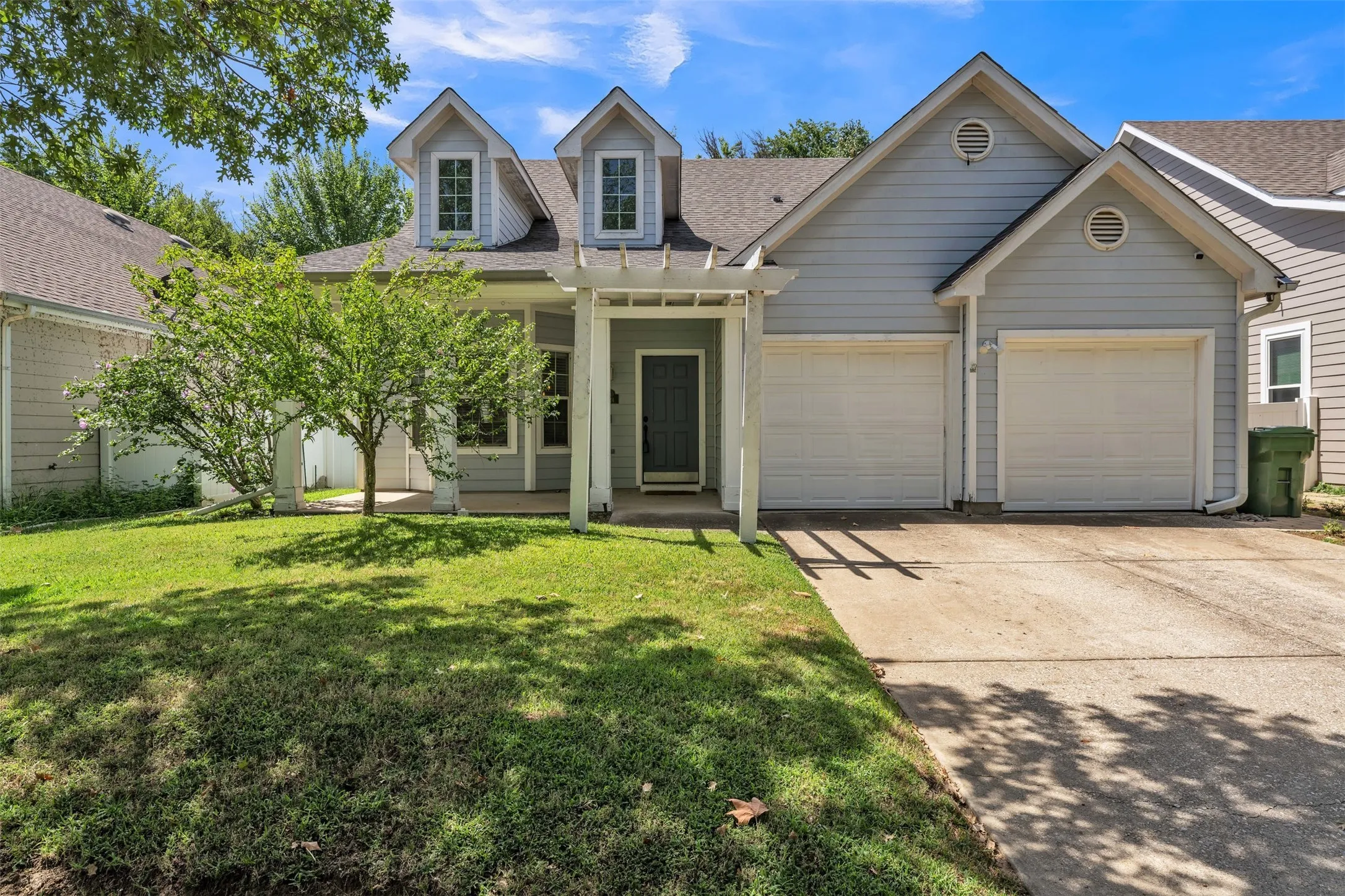Single Family Residence For Sale in Denton County , 9924 Lexington Drive, Providence Village, Texas 76227, 3 Bedroom, 2 Bathroom, 2 Garage spaces, 1,451 Sqft, built in 2005, mls#21338147, Real Estate Agent in Providence Village, Homes For Sale in Denton county, Homes For Sale in Providence Village, Realtor in Providence Village Texas, Real Estate Brokerage Independent Realty Texas, Luminita Cordes Realtor