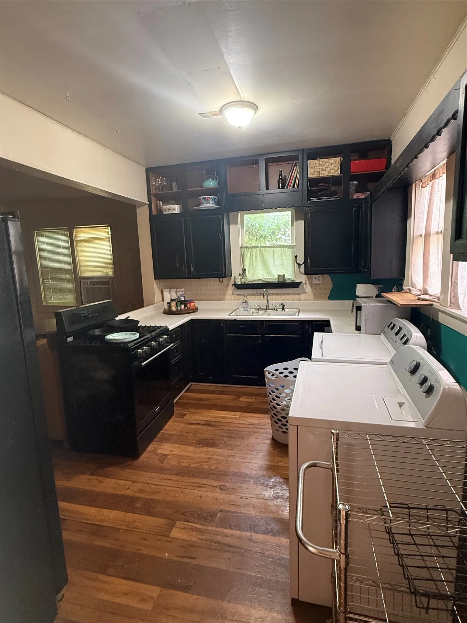 Single Family Residence For Sale in Brown County , 803 Third Street, Bangs, Texas 76823, 2 Bedroom, 2 Bathroom, Garage spaces, 1,320 Sqft, built in 1990, mls#21338181, Real Estate Agent in Bangs, Homes For Sale in Brown county, Homes For Sale in Bangs, Realtor in Bangs Texas, Real Estate Brokerage Independent Realty Texas, Luminita Cordes Realtor