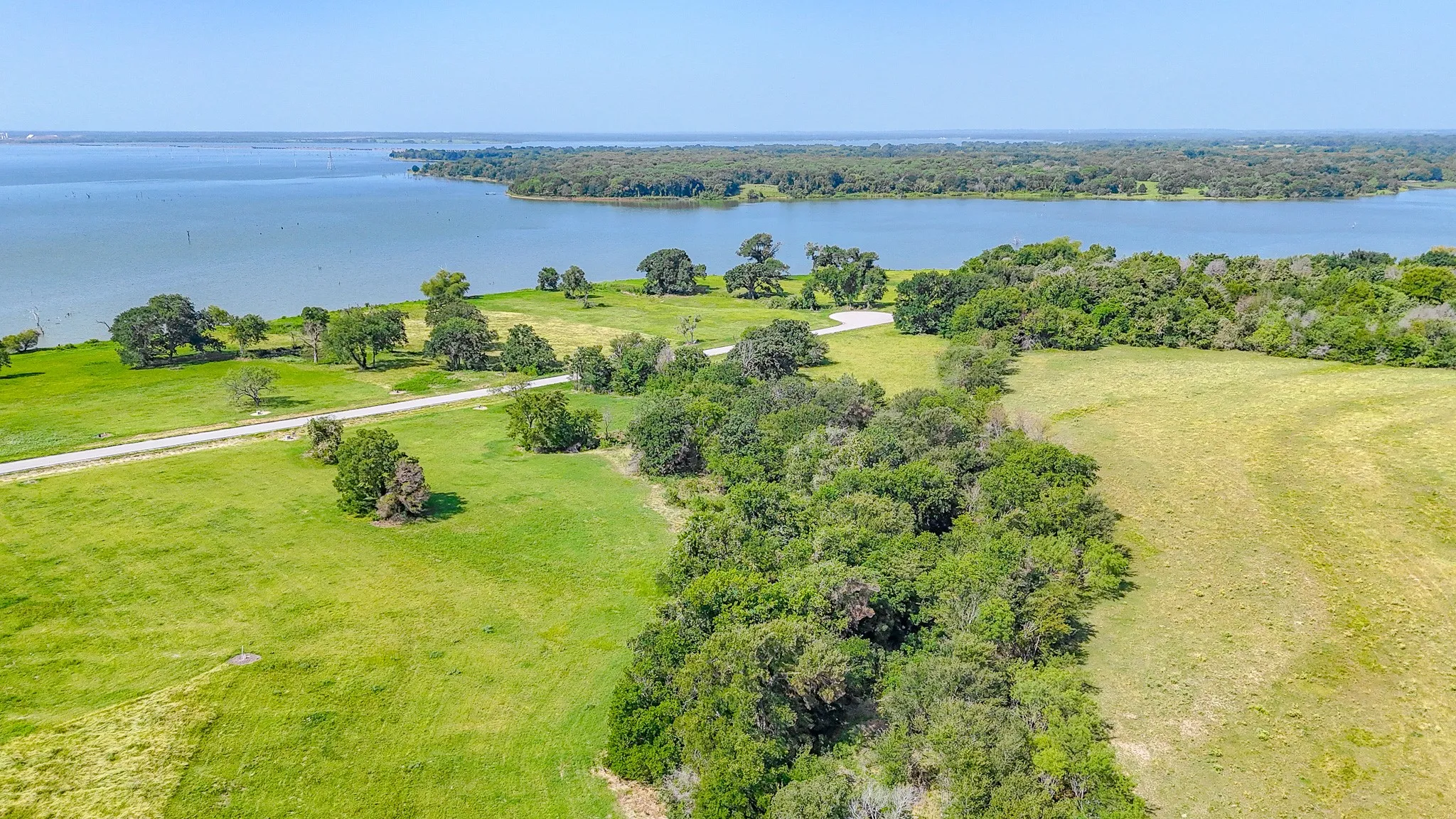 Improved Land For Sale in Navarro County , Lot 28 Triangle Shores, Corsicana, Texas 75109, 0, 0, Garage spaces, 0 Sqft, built in 0, Price $124,900, mls#21338184, Real Estate Agent in Corsicana, Homes For Sale in Navarro county, Homes For Sale in Corsicana, Realtor in Corsicana Texas, Real Estate Brokerage Independent Realty Texas, Luminita Cordes Realtor