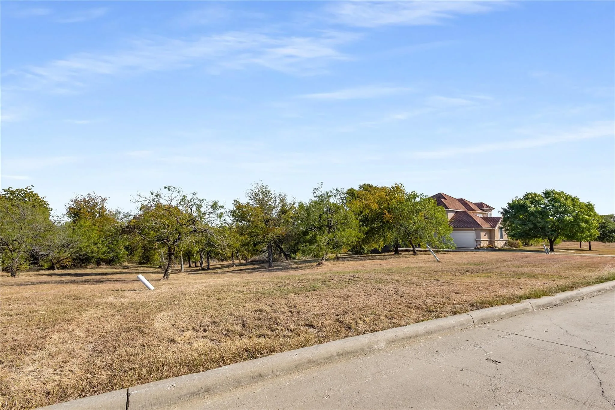 Unimproved Land For Sale in Dallas County , 1123 Mallard Pointe Drive, Grand Prairie, Texas 75104, 0, 0, Garage spaces, 0 Sqft, built in 0, Price $380,000, mls#21338169, Real Estate Agent in Grand Prairie, Homes For Sale in Dallas county, Homes For Sale in Grand Prairie, Realtor in Grand Prairie Texas, Real Estate Brokerage Independent Realty Texas, Luminita Cordes Realtor