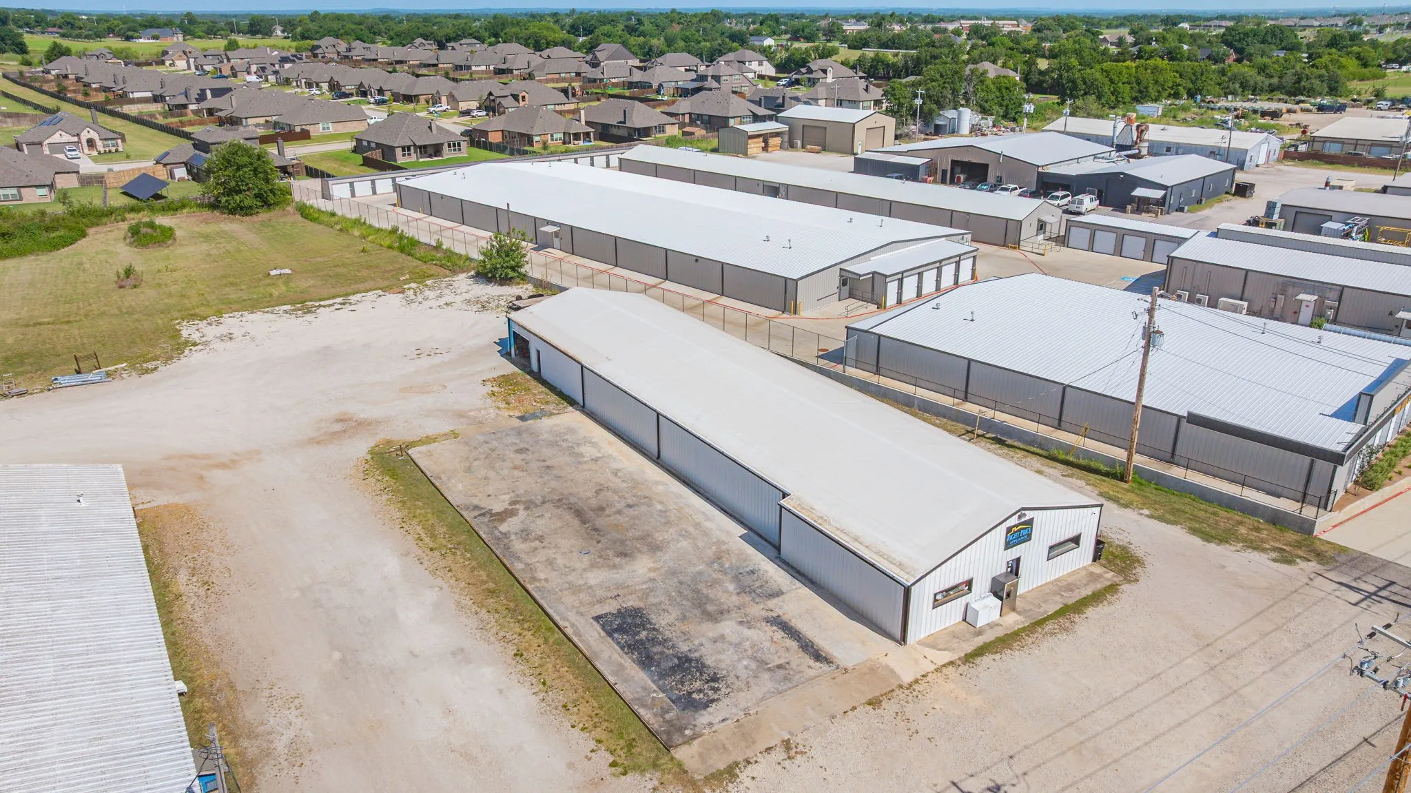 Warehouse For Sale in Denton County , 930 N Highway 377, Pilot Point, Texas 76258, 0, 0, Garage spaces, 5,846 Sqft, built in 1983, Price $2,400,000, mls#21325205, Real Estate Agent in Pilot Point, Homes For Sale in Denton county, Homes For Sale in Pilot Point, Realtor in Pilot Point Texas, Real Estate Brokerage Independent Realty Texas, Luminita Cordes Realtor